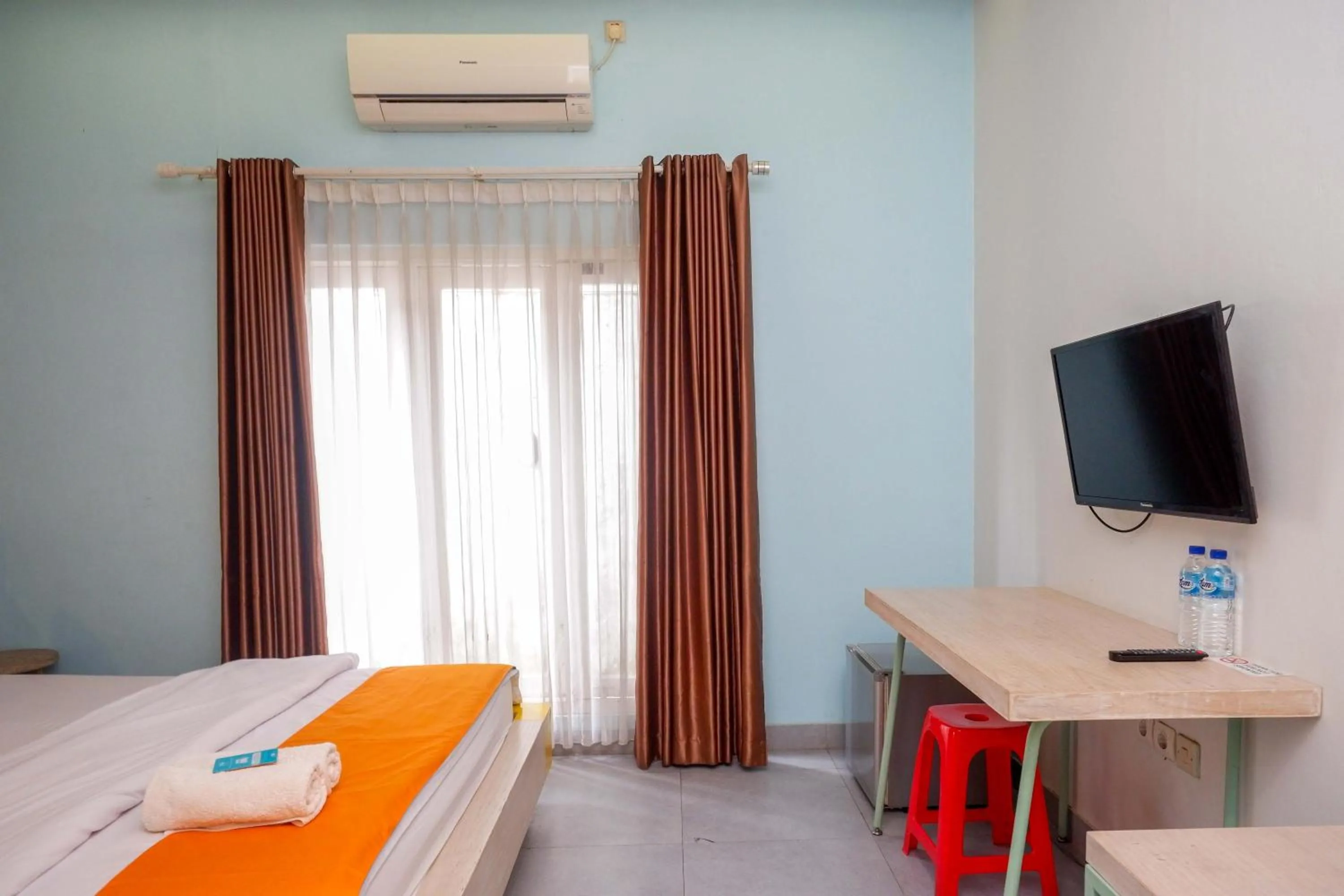 Bedroom, Bed in Sans Hotel Absari Yogyakarta