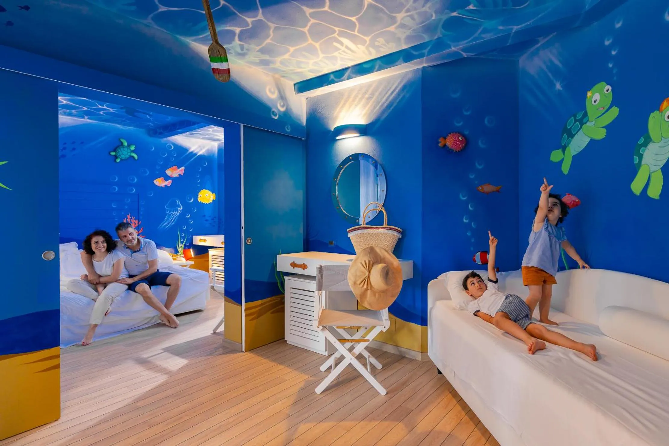 People in UNAHOTELS Club Hotel Ancora