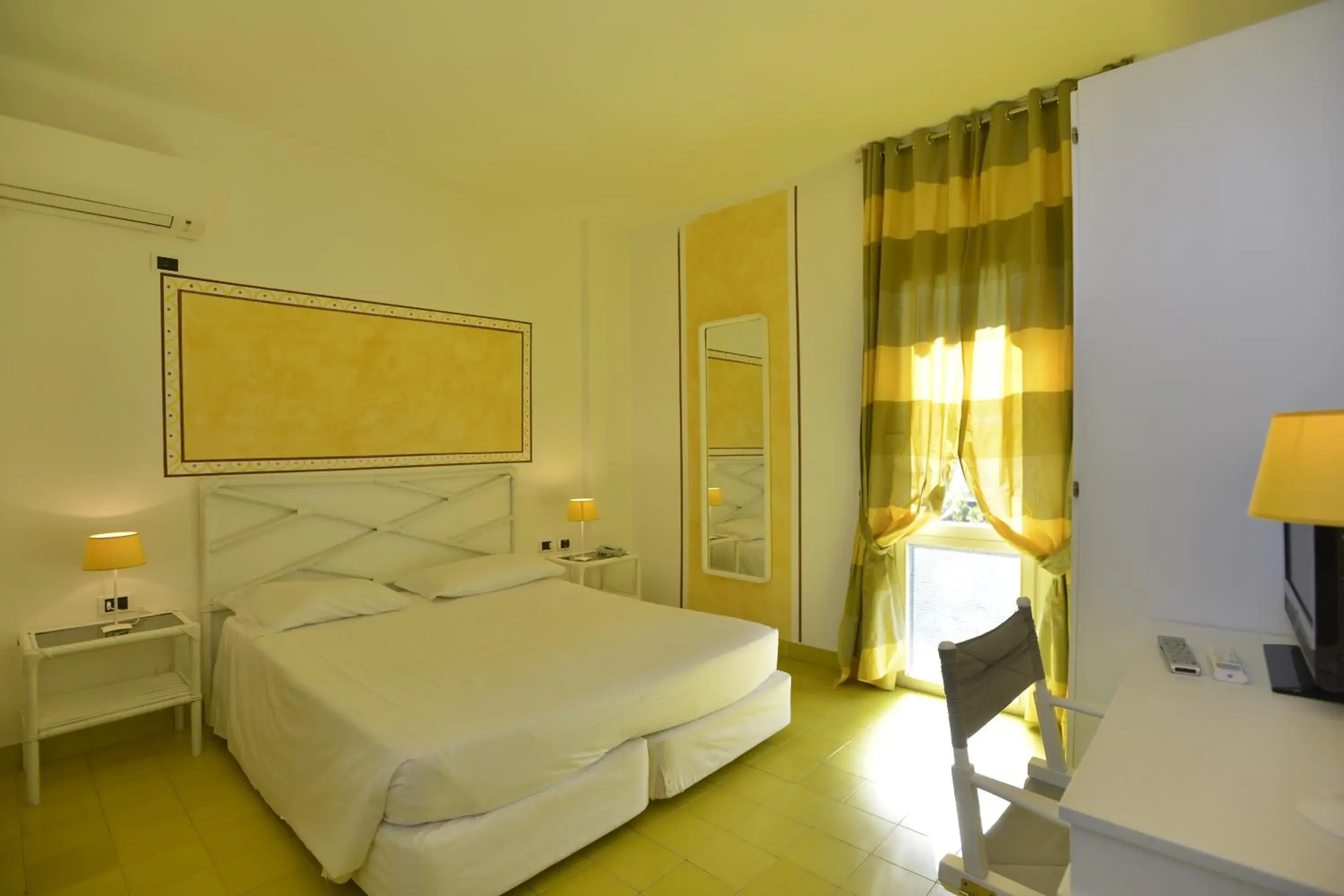 Double Room - single occupancy in UNAHOTELS Club Hotel Ancora Double Room - single occupancy in UNAHOTELS Club Hotel Ancora