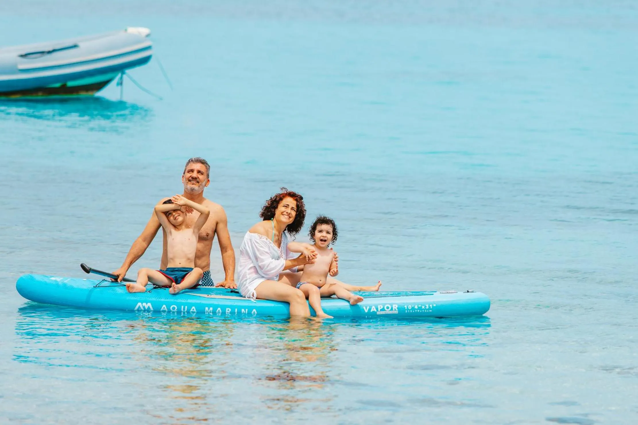 People in UNAHOTELS Club Hotel Ancora