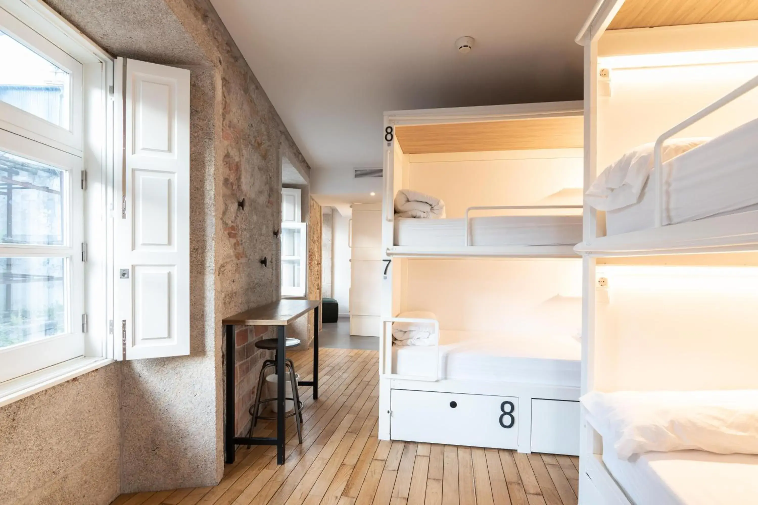 Bed in 8-Bed Mixed Dormitory Room with Private Bathroom in The Central House Porto Ribeira Bed in 8-Bed Mixed Dormitory Room with Private Bathroom in The Central House Porto Ribeira