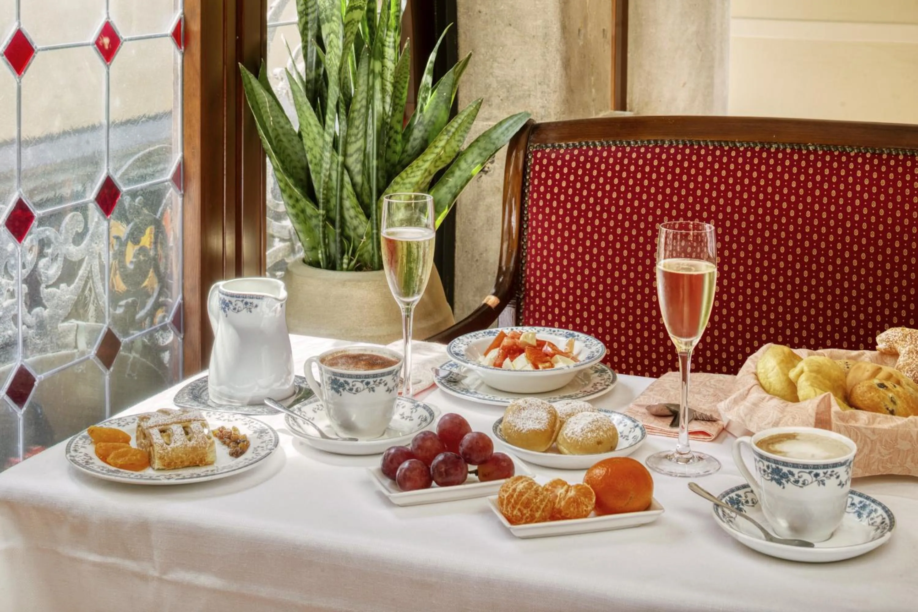 Breakfast in Hotel Firenze