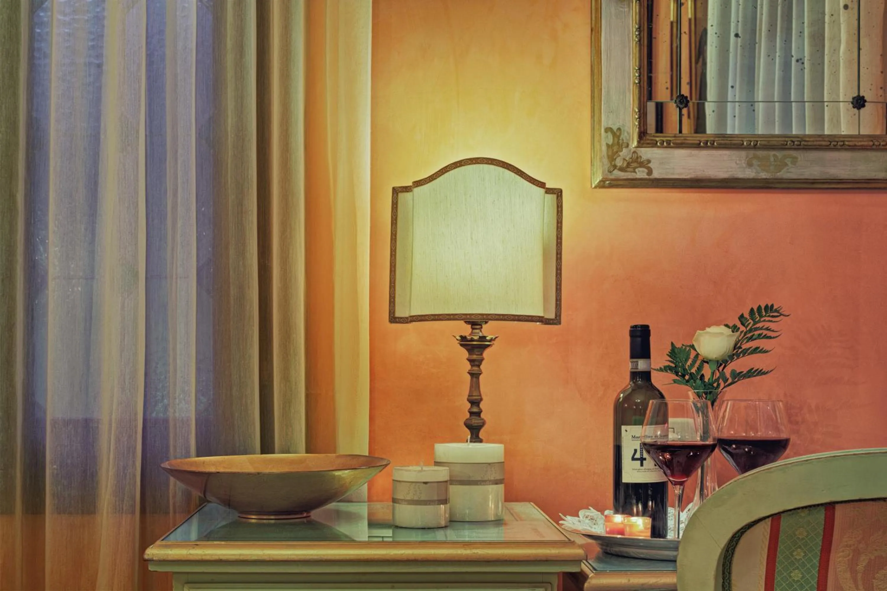 Decorative detail in Hotel Firenze