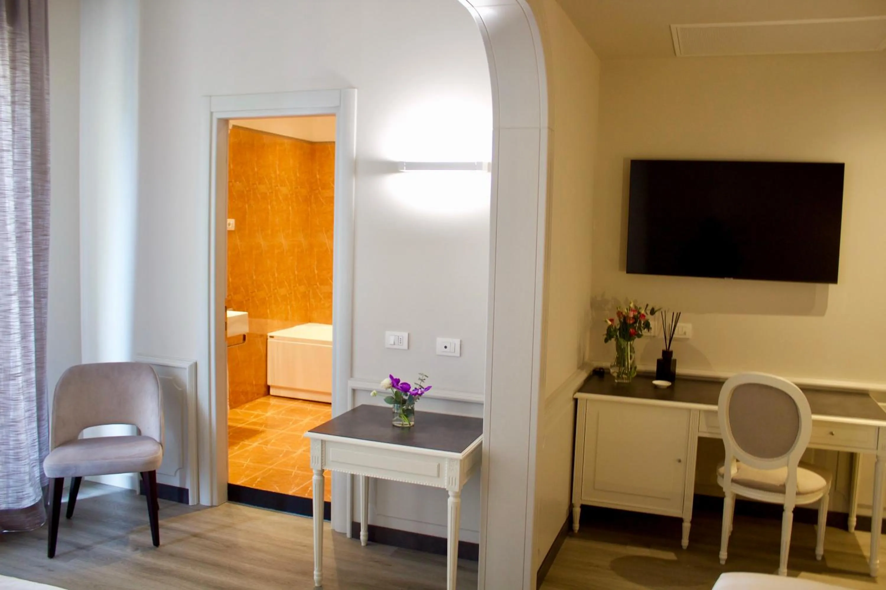 Bedroom in Parco dei Principi Boutique Hotel