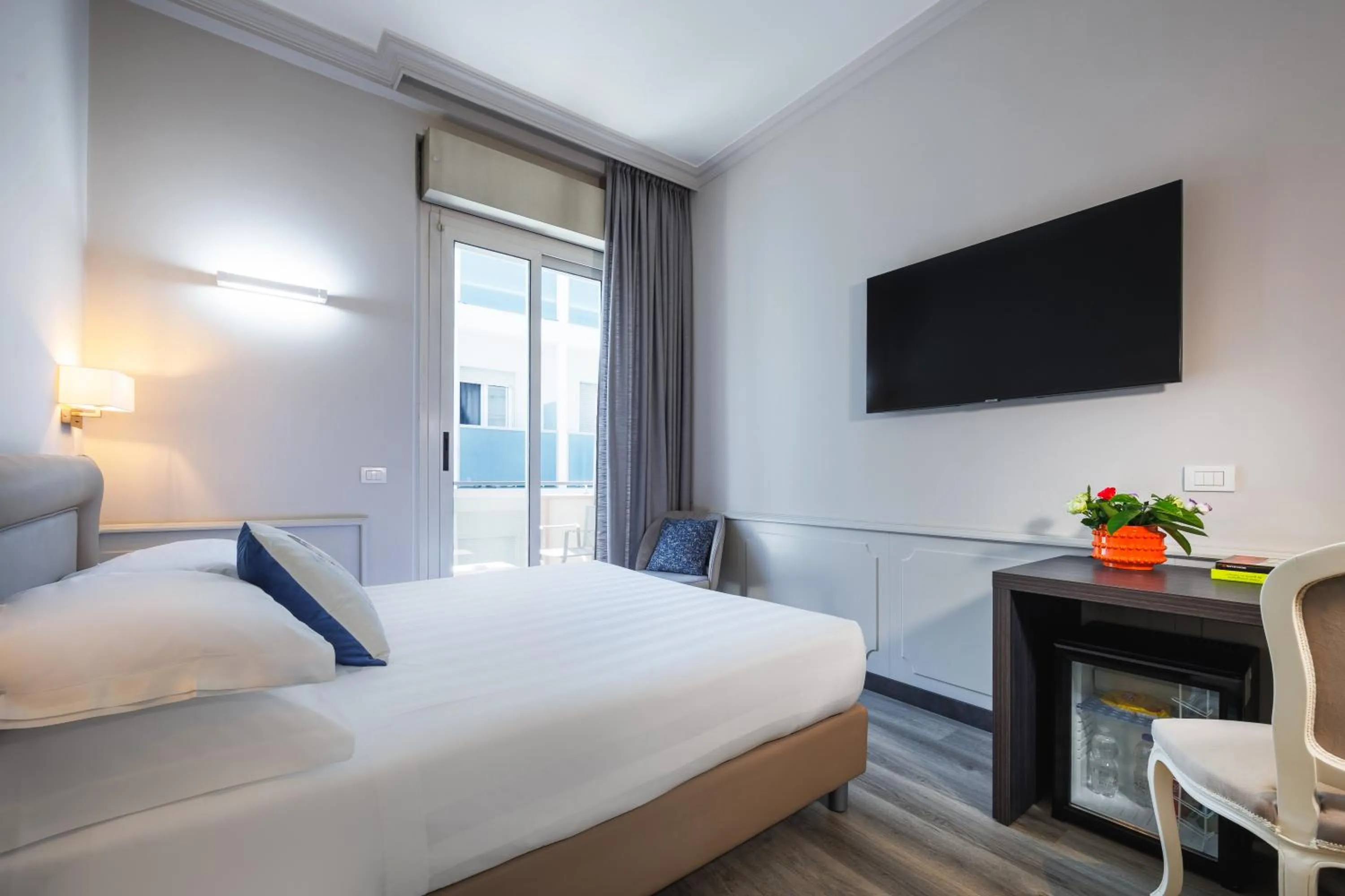 Bedroom, Bed in Parco dei Principi Boutique Hotel