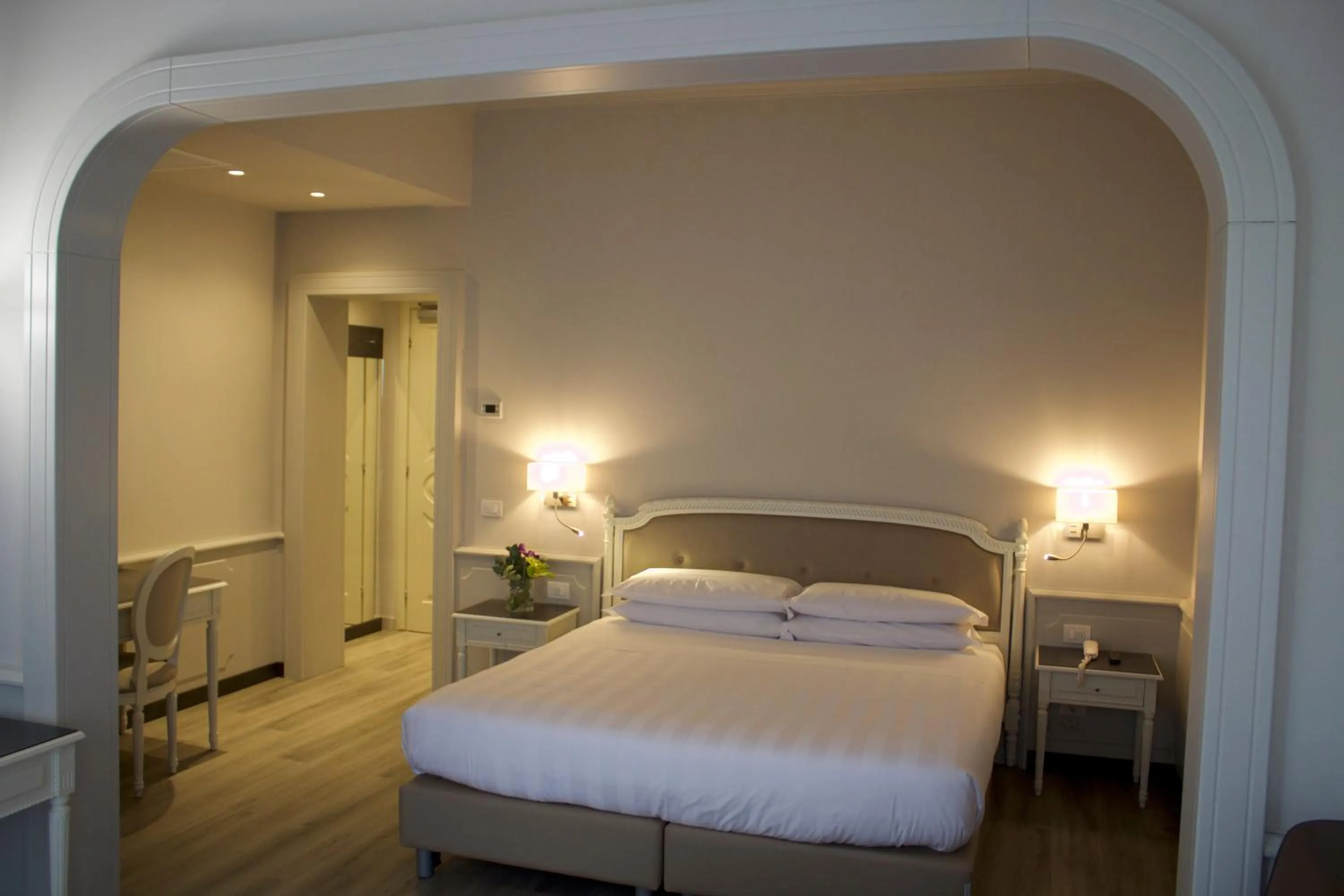 Bedroom, Bed in Parco dei Principi Boutique Hotel