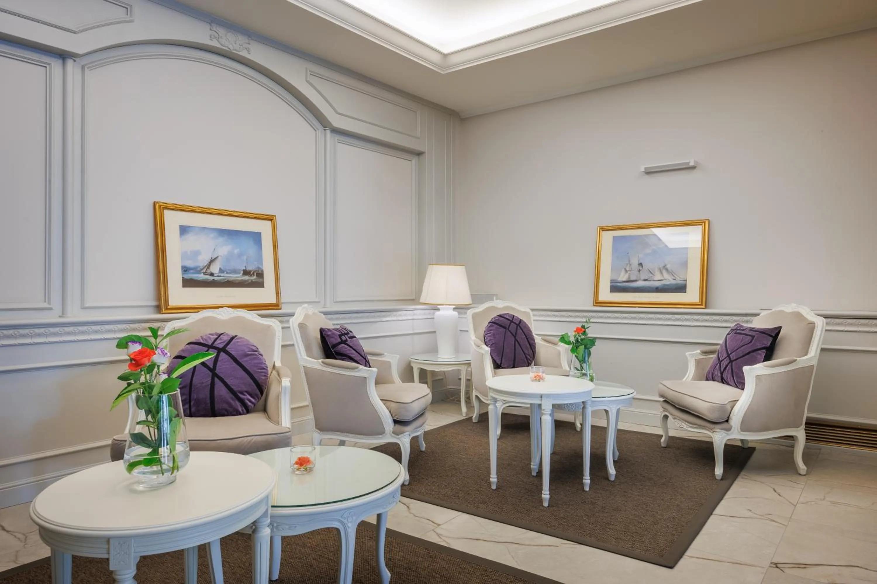 Lobby or reception in Parco dei Principi Boutique Hotel