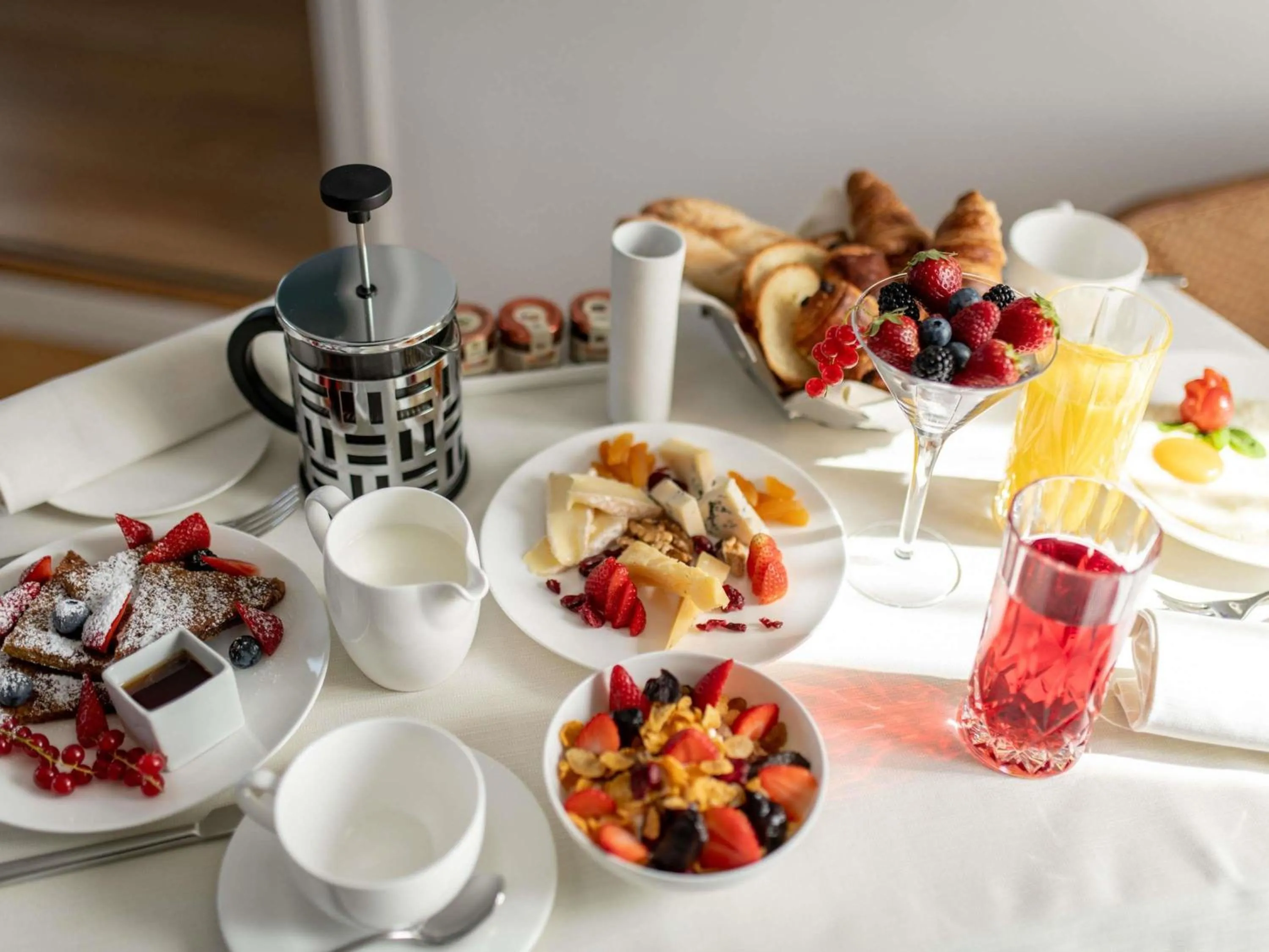 Breakfast in Sofitel Roma Villa Borghese