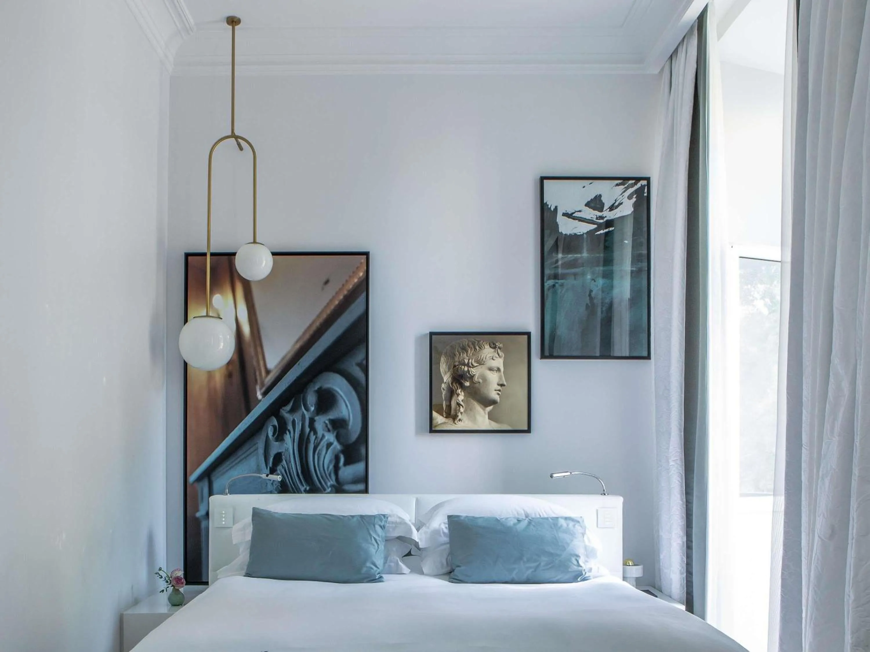 Bedroom, Bed in Sofitel Roma Villa Borghese