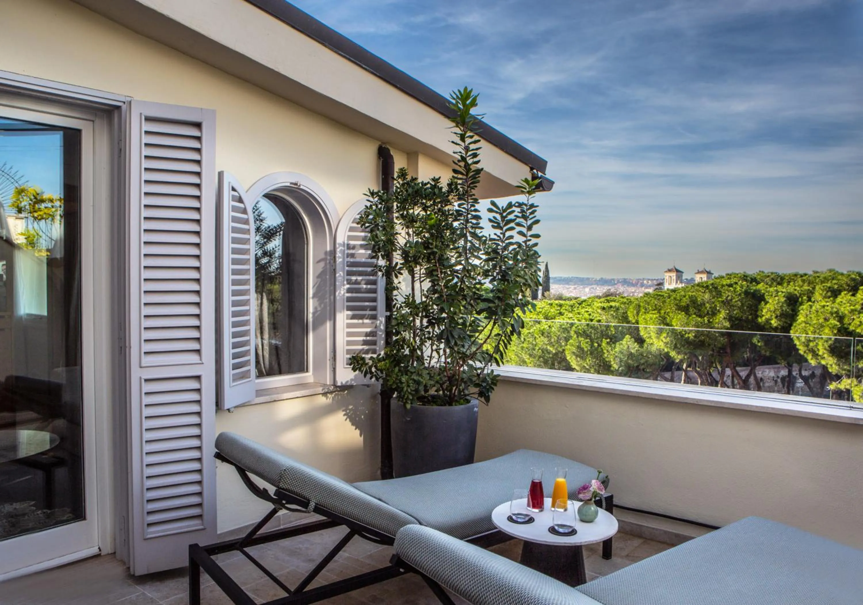 Balcony/Terrace in Sofitel Roma Villa Borghese