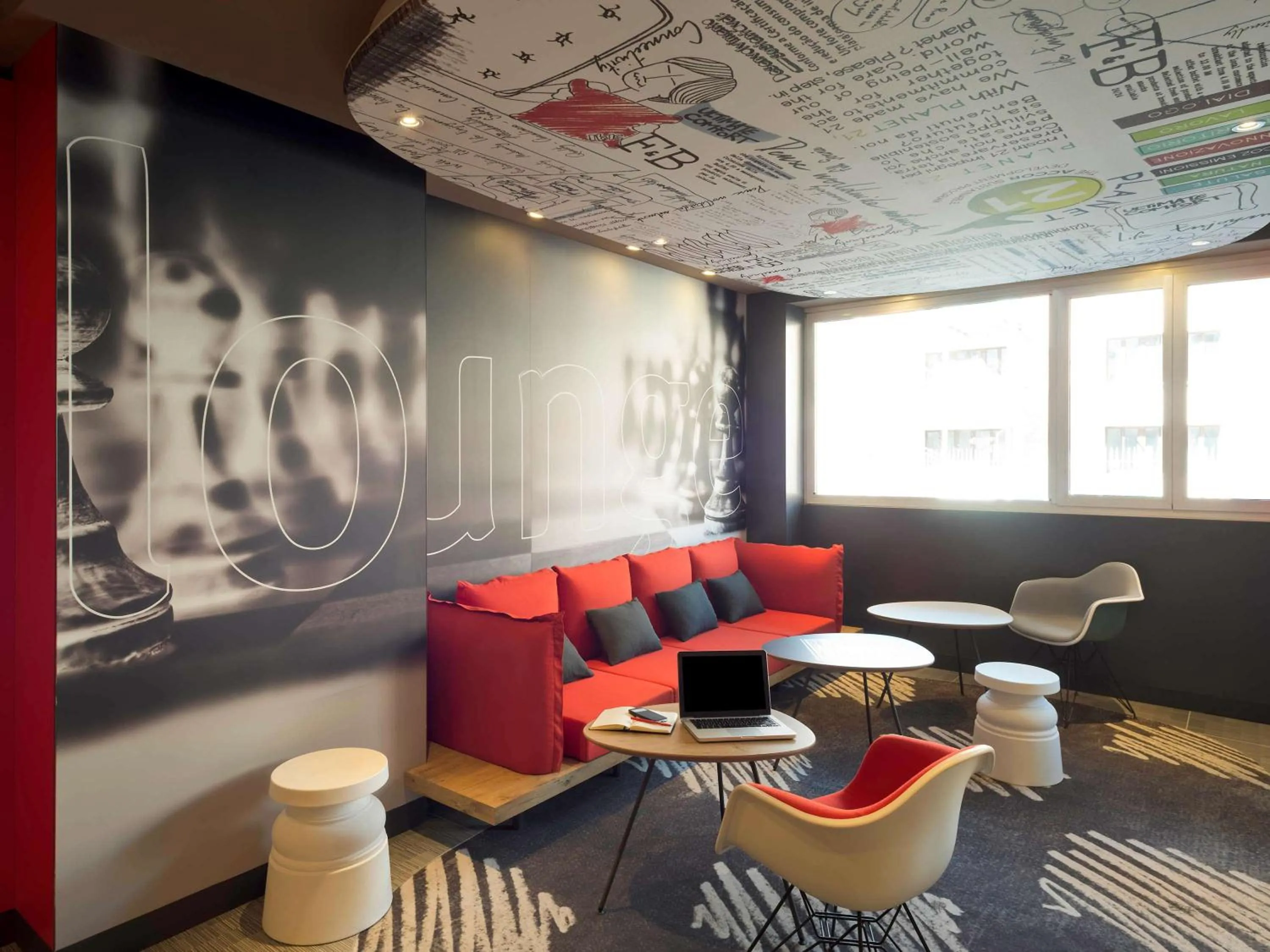 Property building in Ibis Milano Centro