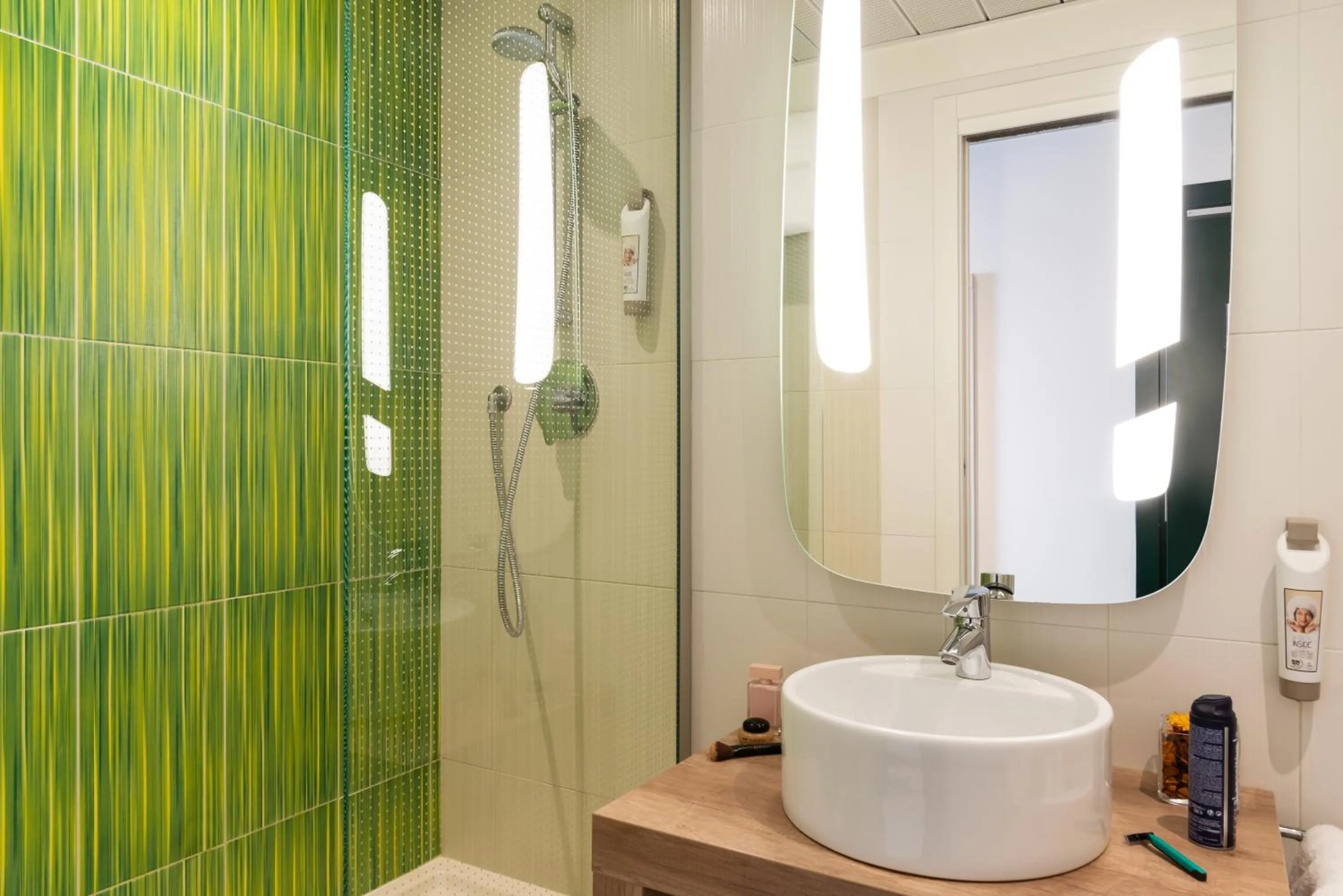 Bathroom in Ibis Milano Centro