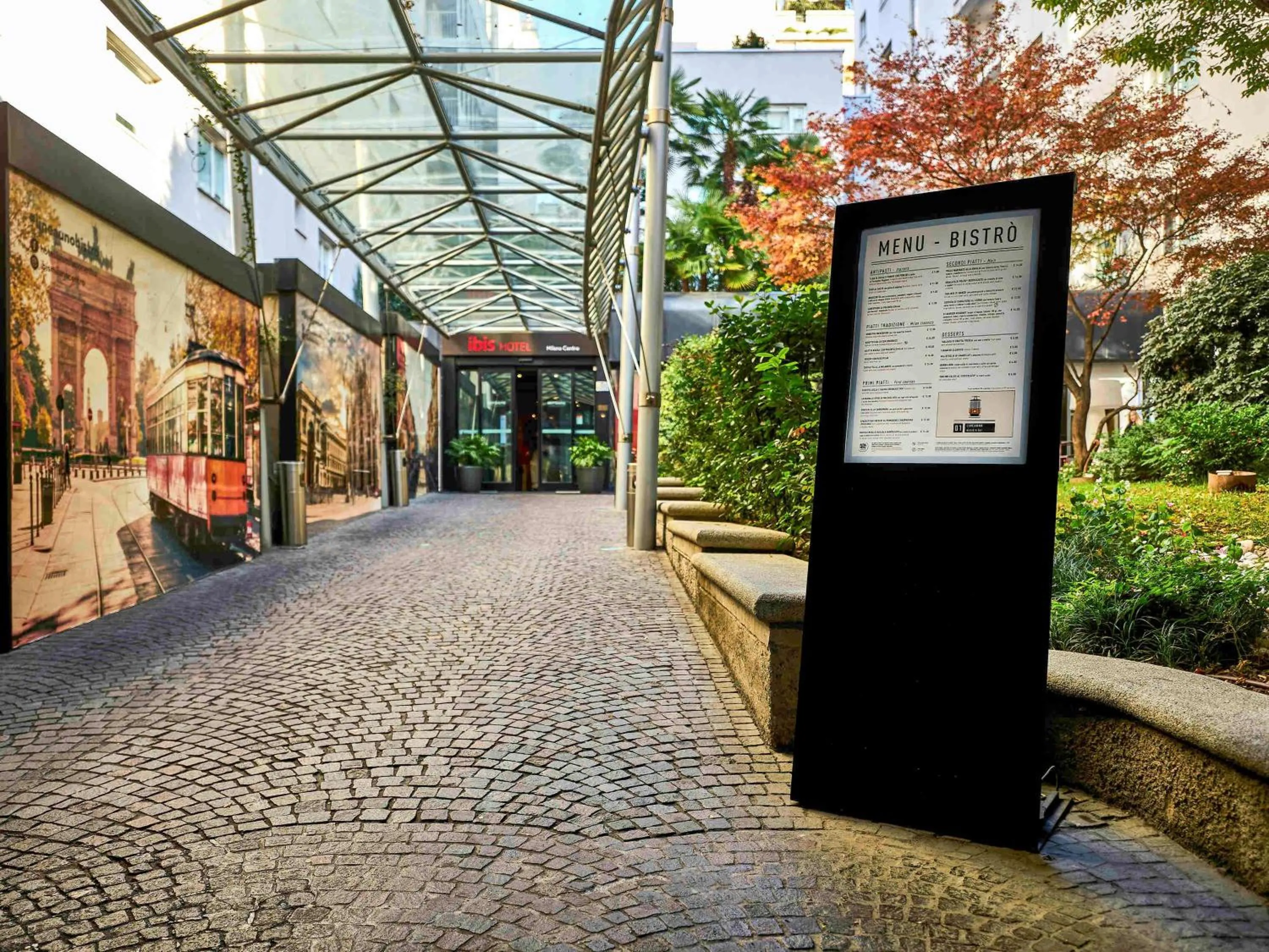 Property building in Ibis Milano Centro