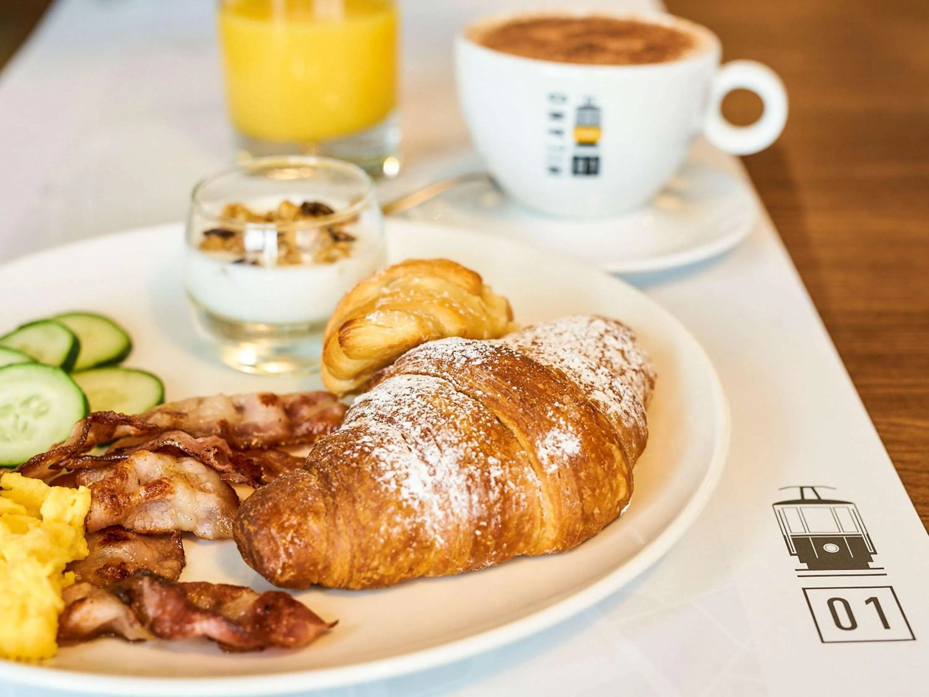 Restaurant/places to eat in Ibis Milano Centro