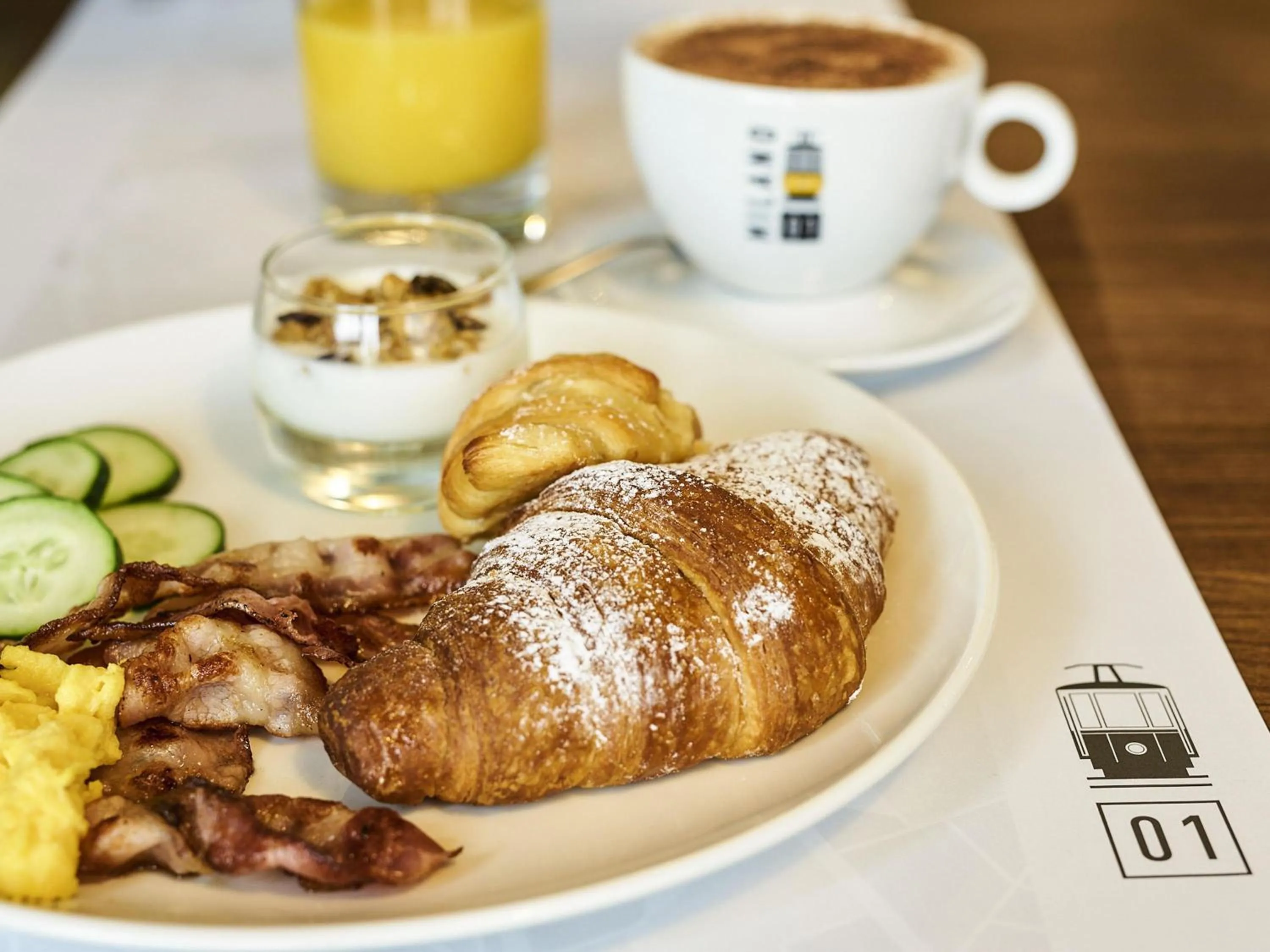 Restaurant/places to eat in Ibis Milano Centro