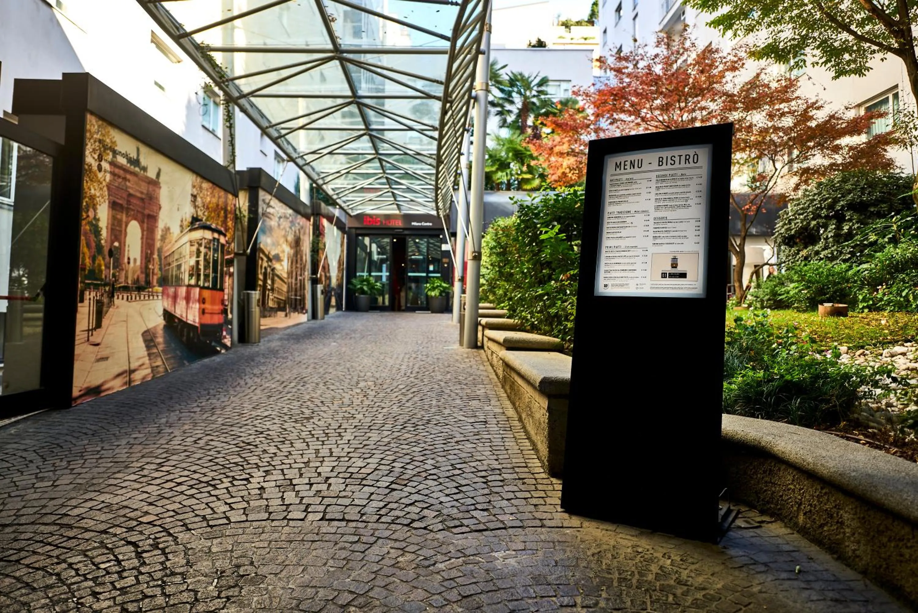 Property building in Ibis Milano Centro