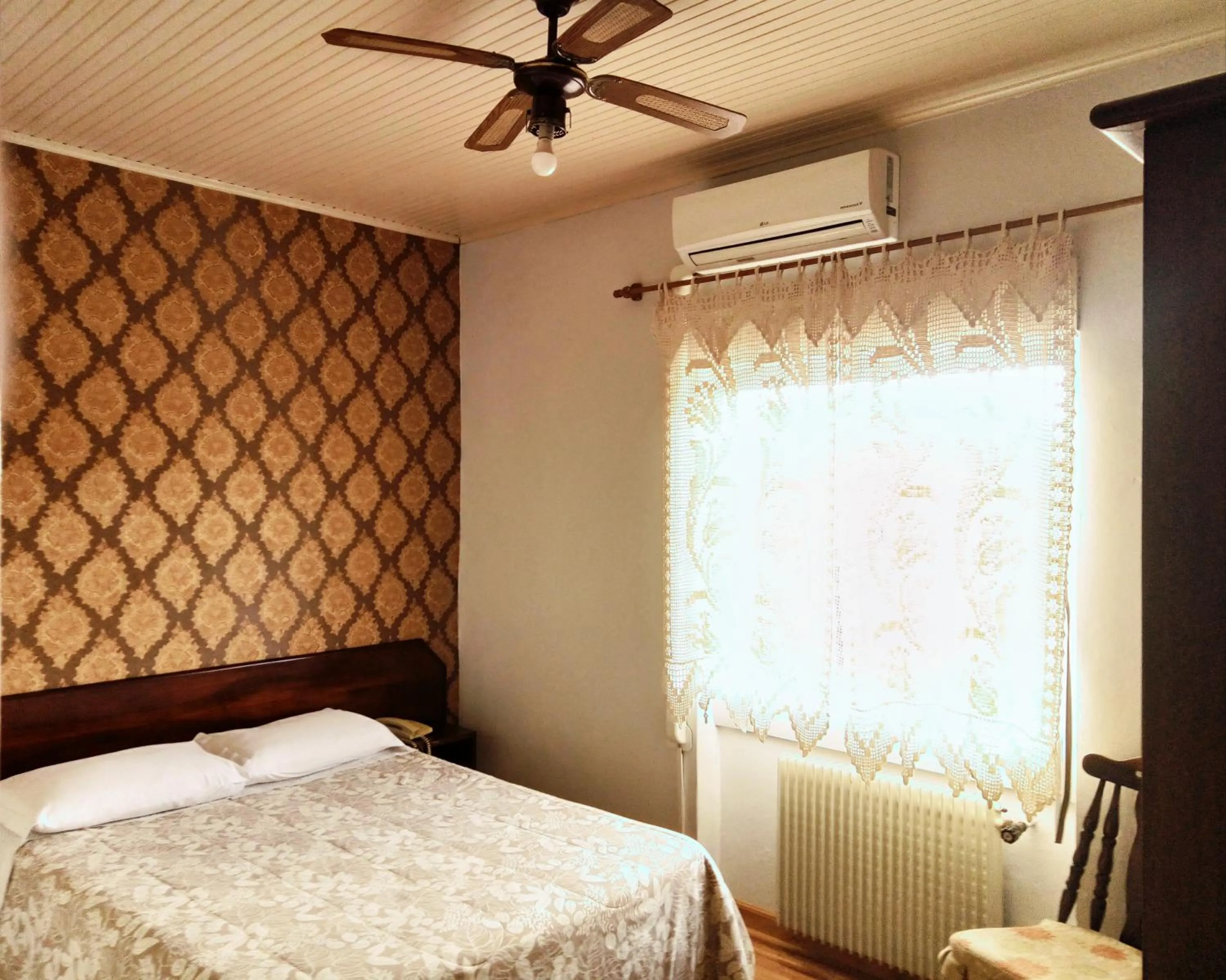 Bed in Hotel Pequenino