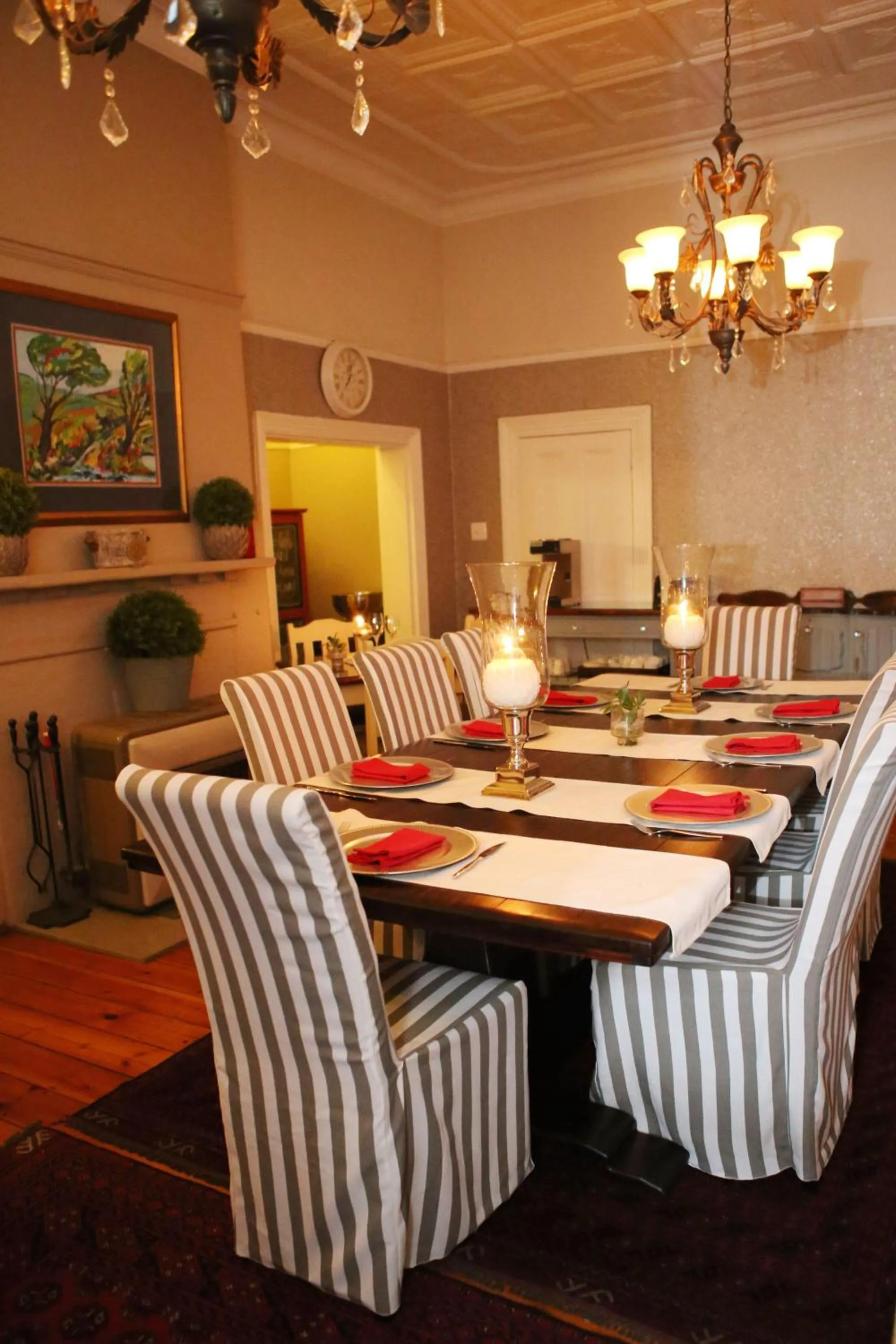 Restaurant/places to eat in Oleander Guest House