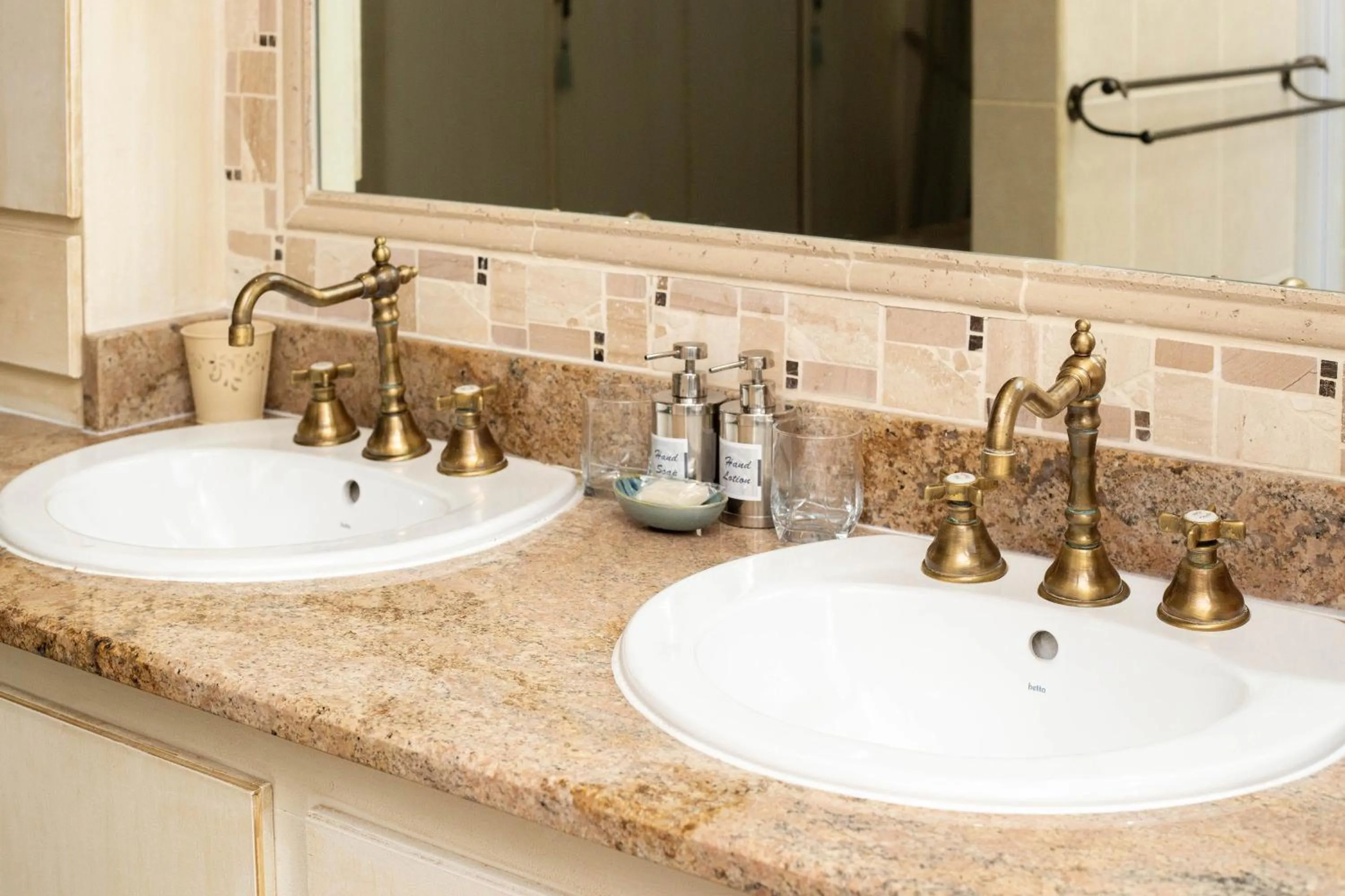 Bathroom in Oleander Guest House