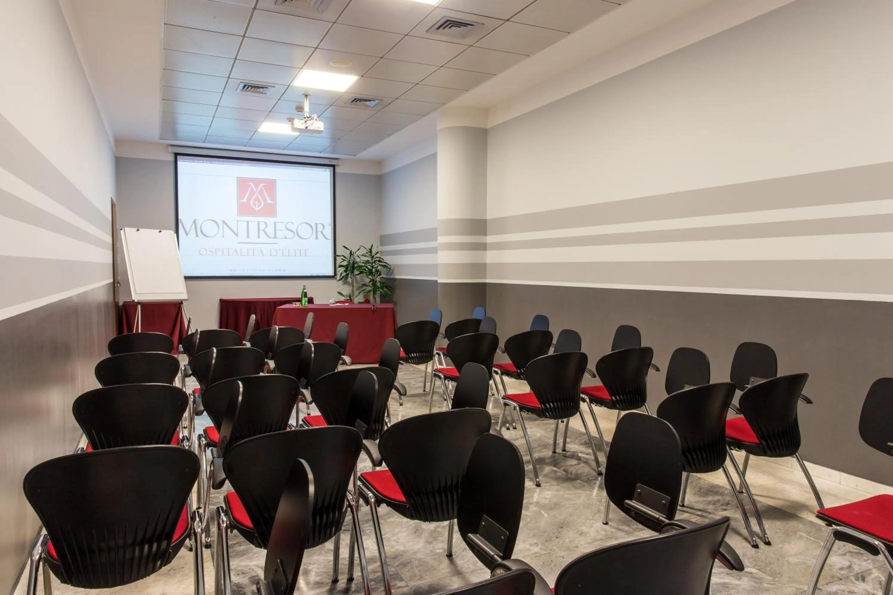 Montresor Hotel Tower