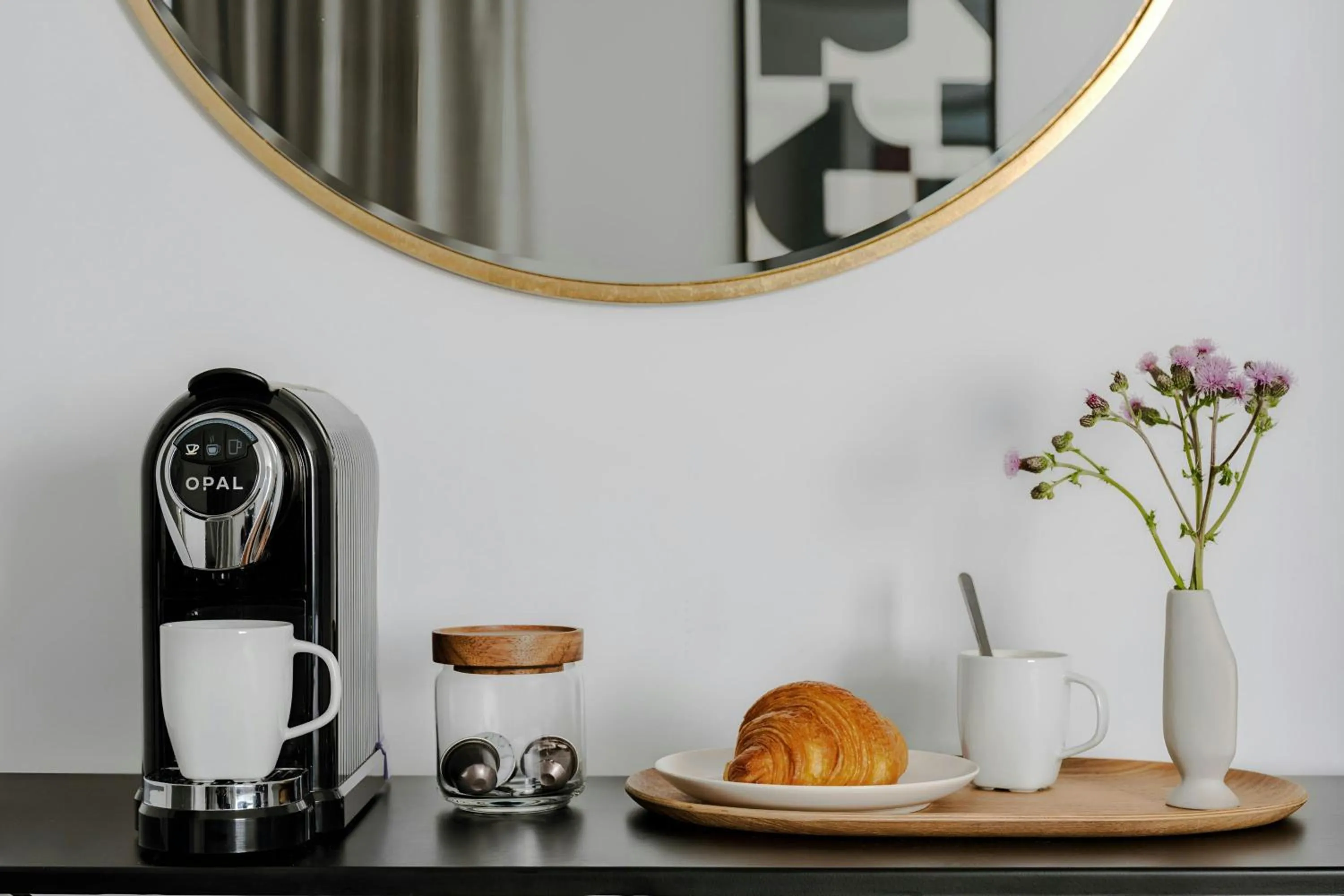 Bedroom in The Henry Hotel Bayswater, Sonder by Marriott Bonvoy