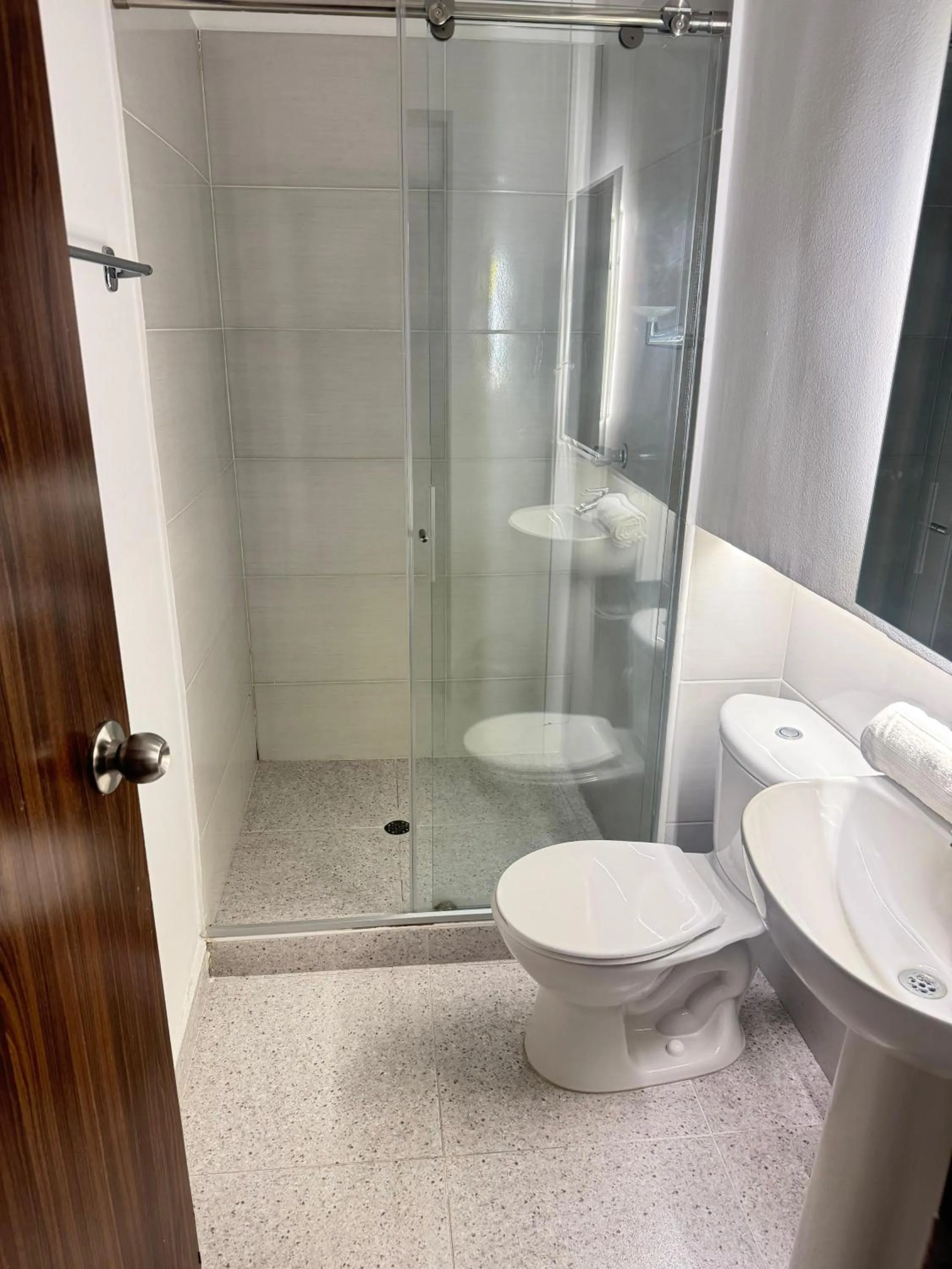 Shower in Ayenda Isla de Manga