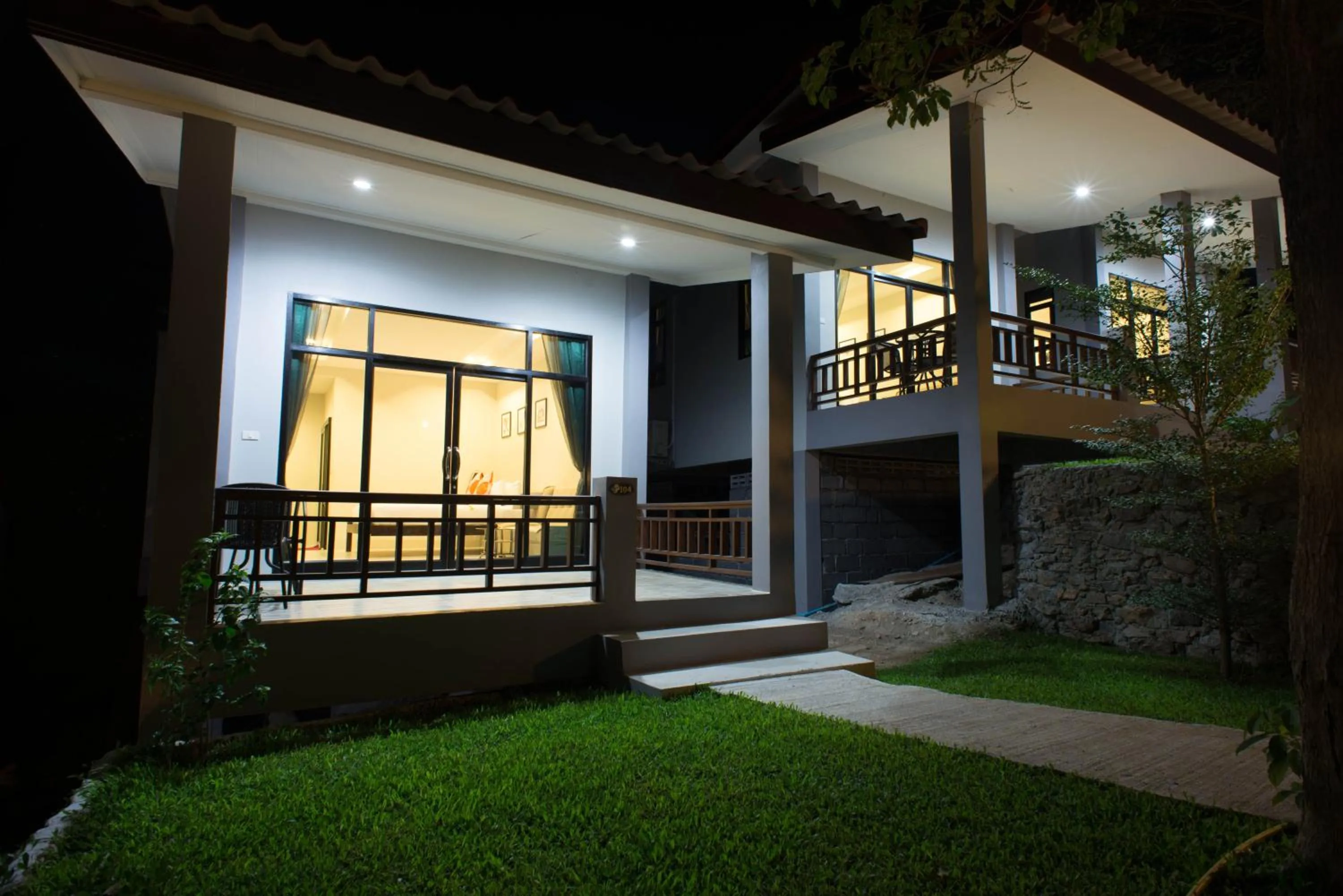 Facade/entrance in Sun Moon Star Resort Koh Phangan