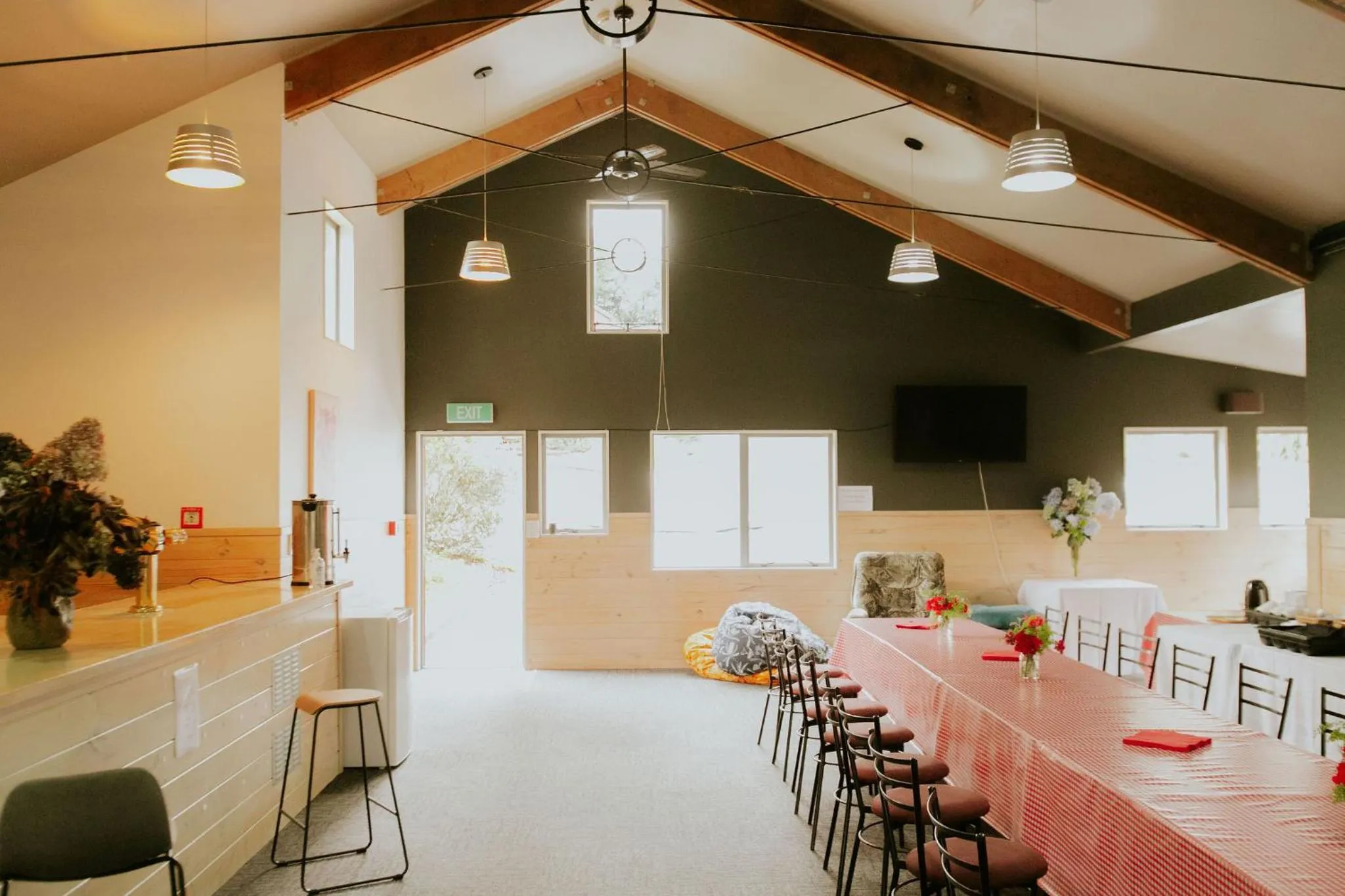 Restaurant/places to eat in Waitomo Village Chalets home of Kiwipaka