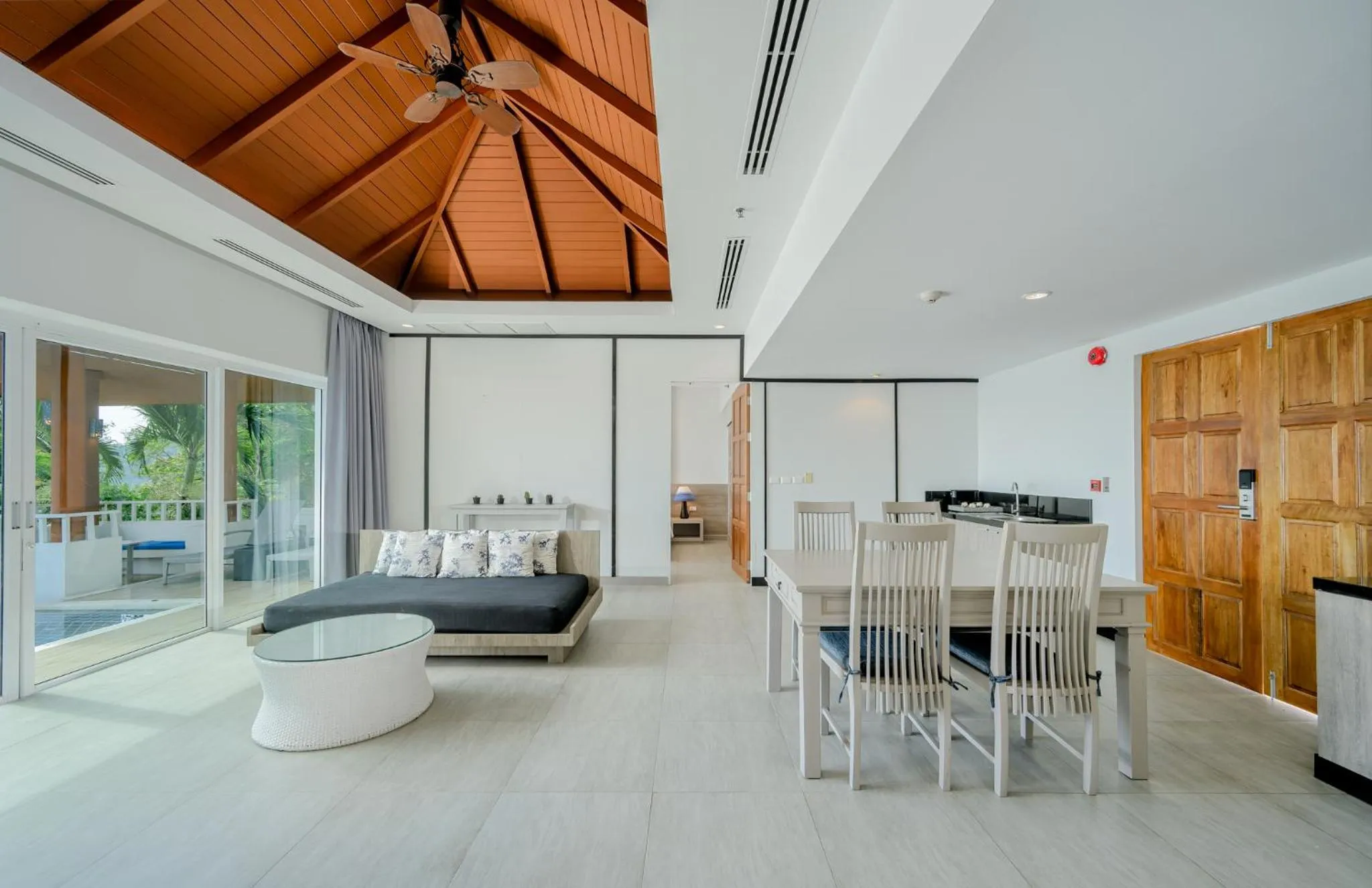 Living room in Andamantra Resort and Villa Phuket