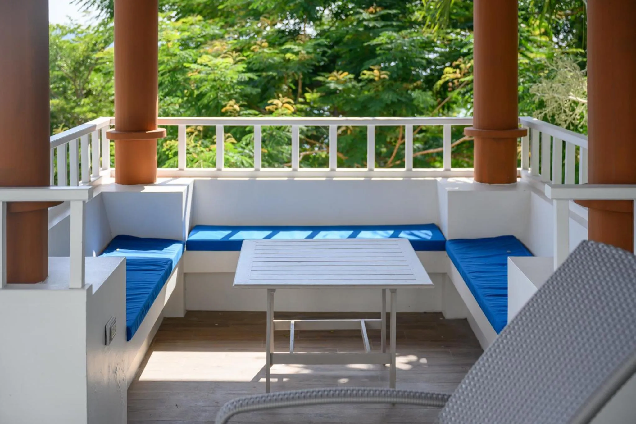 Seating area in Andamantra Resort and Villa Phuket