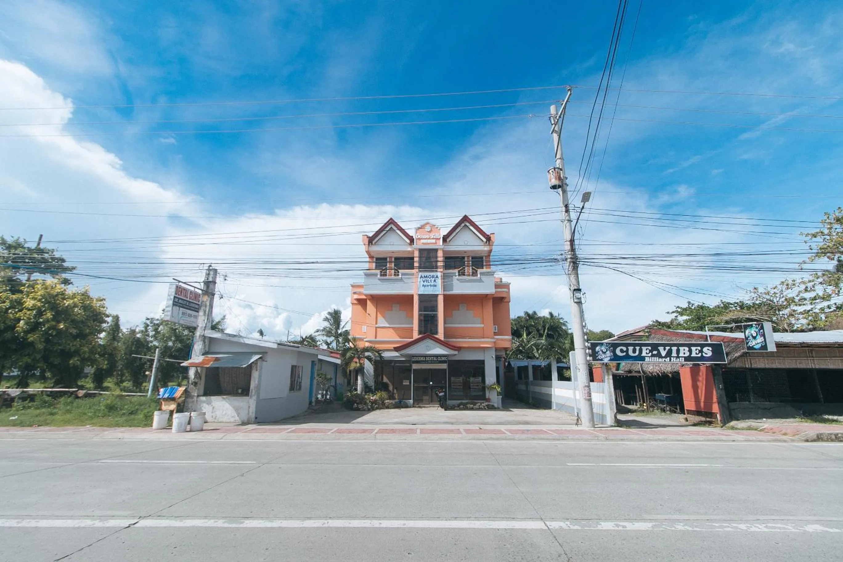 Property building in RedDoorz at Amora Villa Apartelle