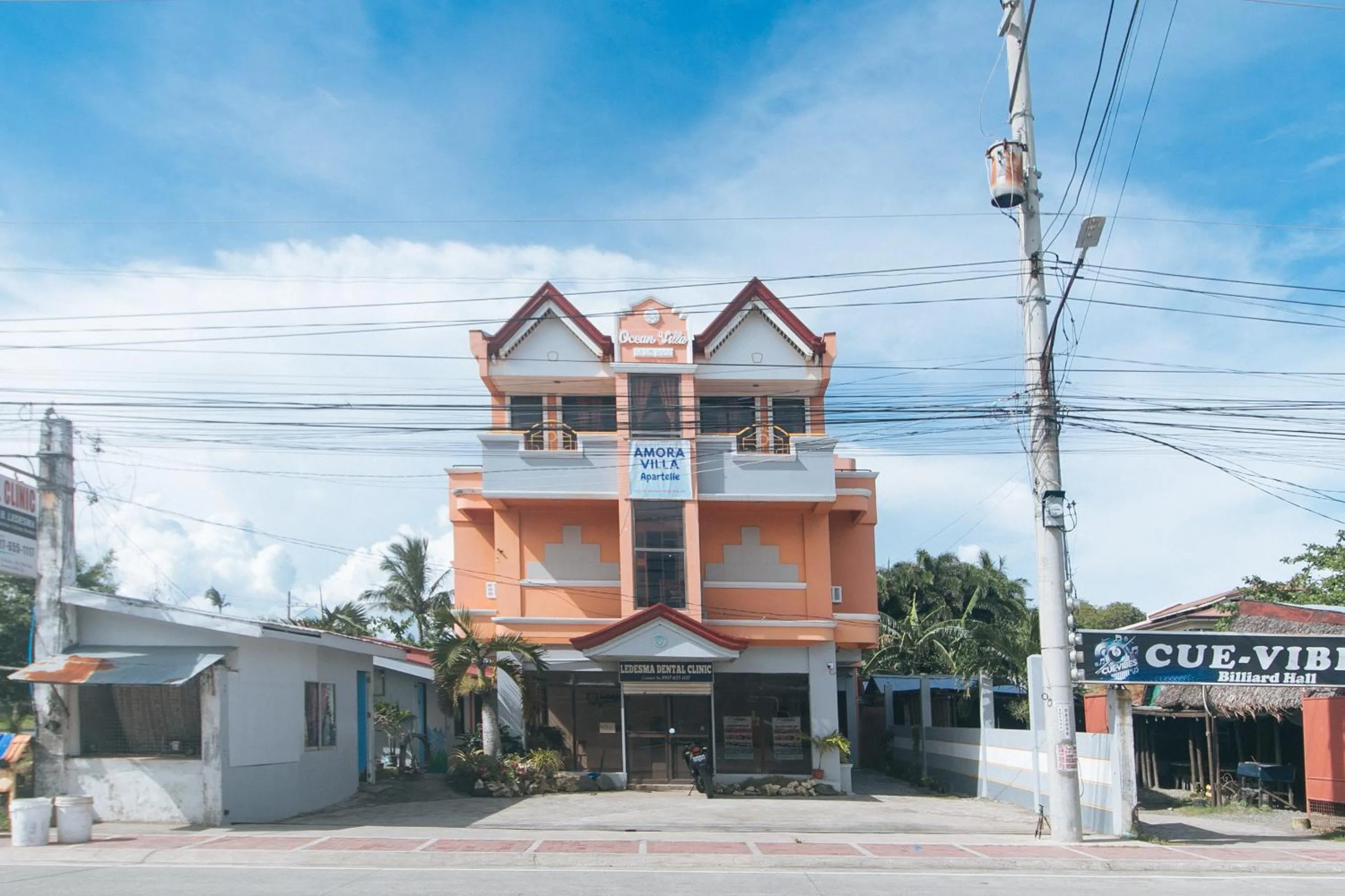 Property building in RedDoorz at Amora Villa Apartelle