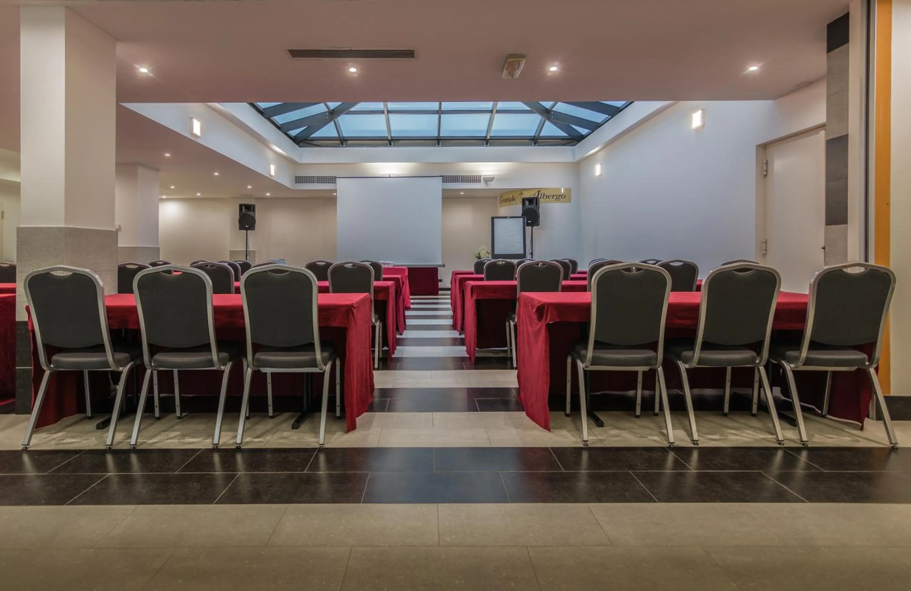 Meeting/conference room in Grande Albergo