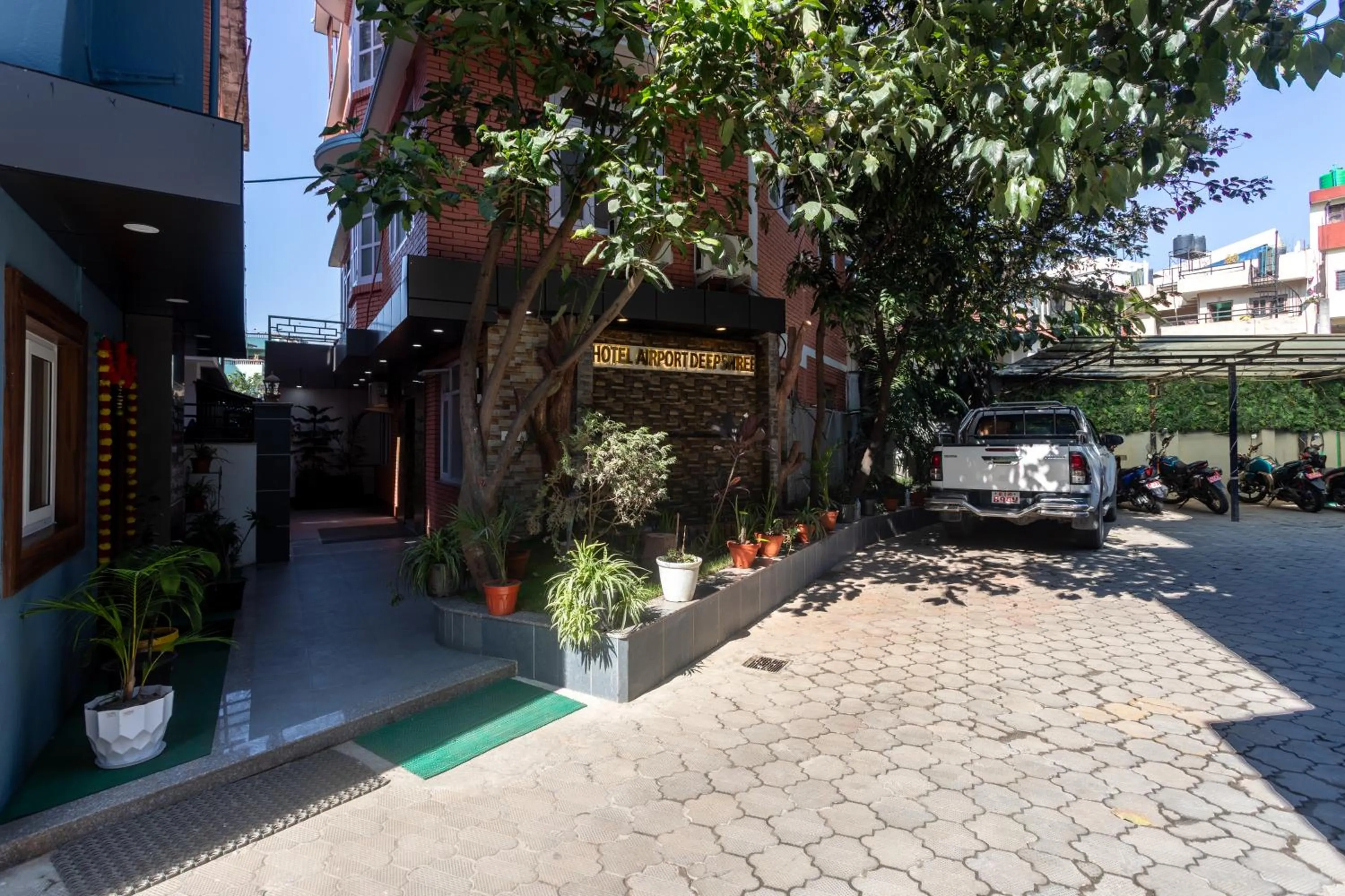 Location in Hotel Airport Deepshree