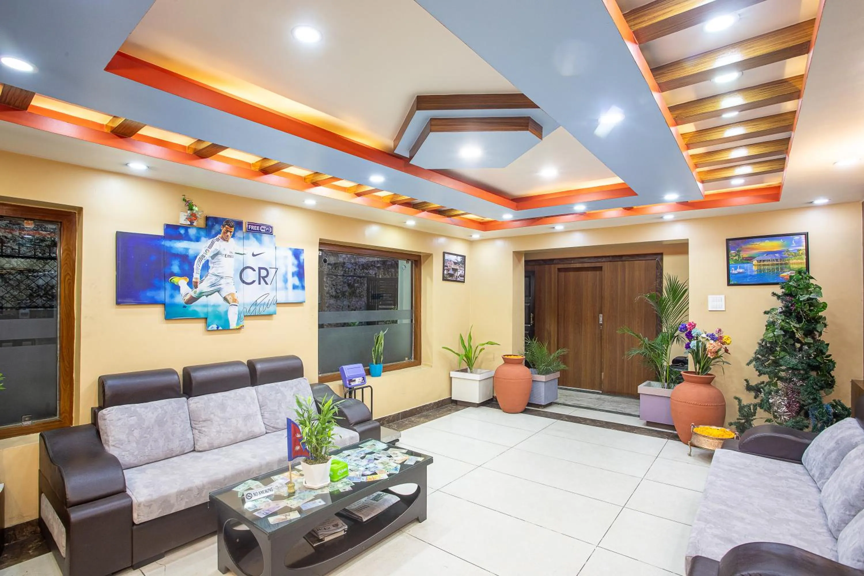 Lobby or reception in Hotel Airport Deepshree