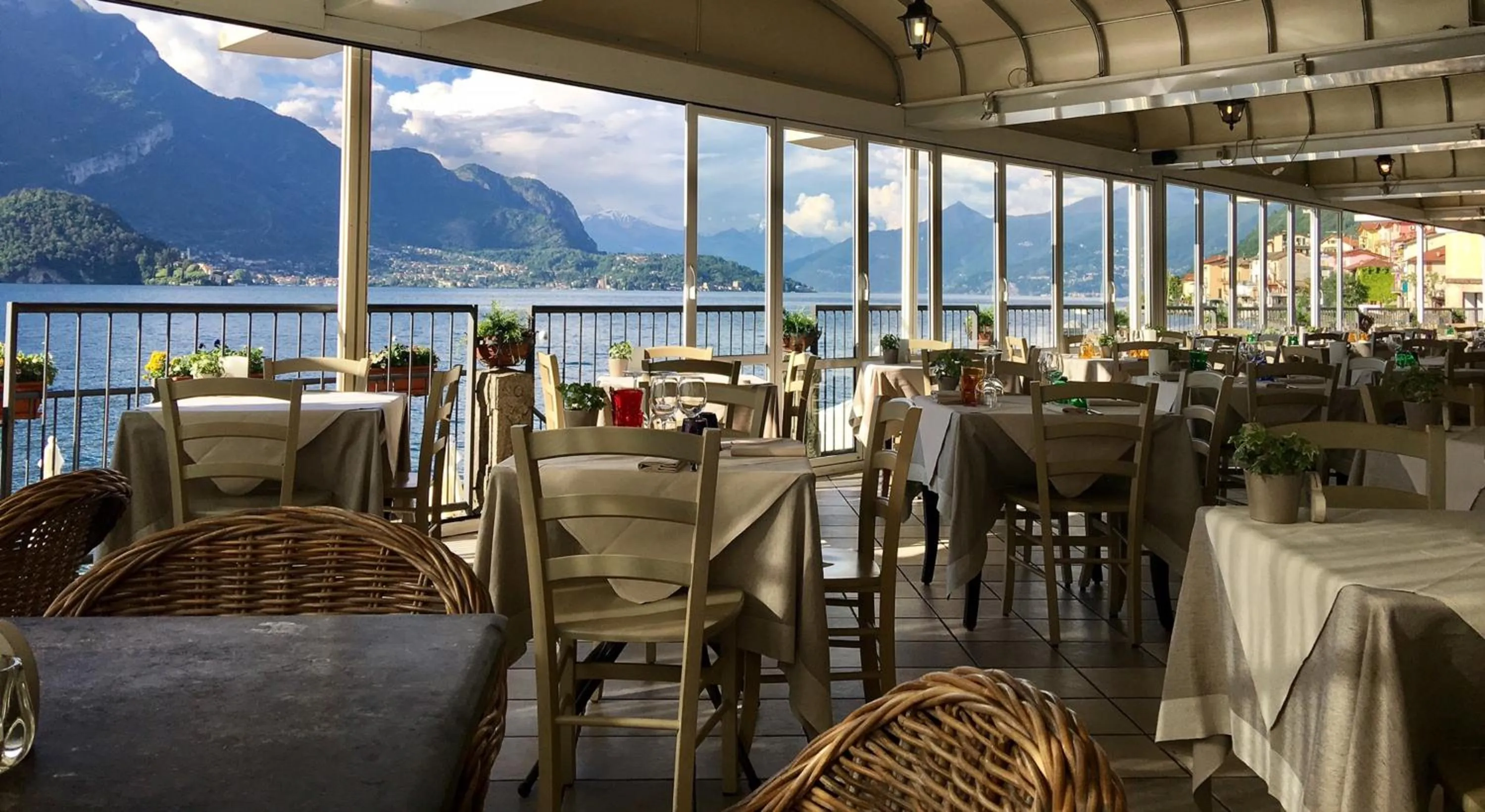 Lounge or bar in Hotel Villa Aurora