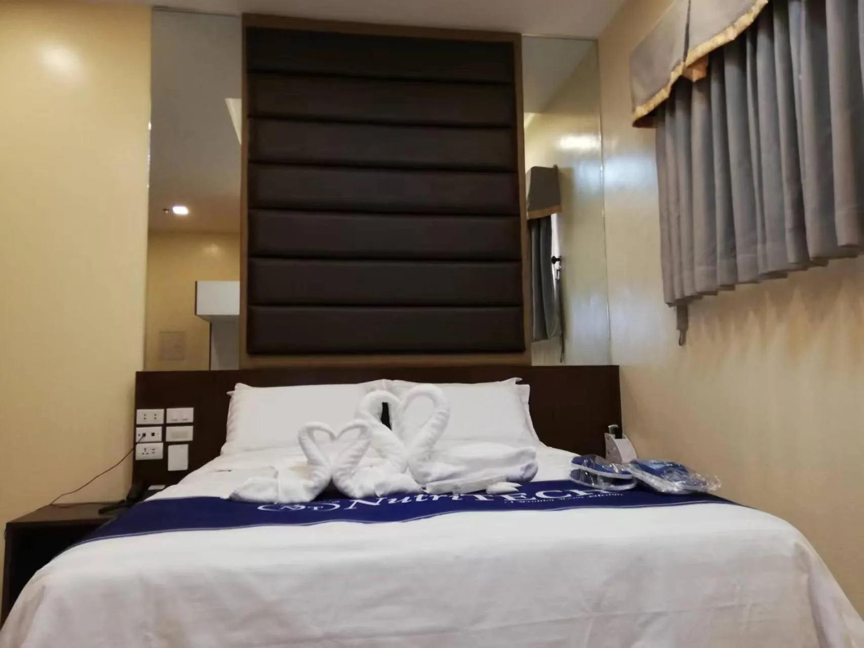 Bed in NutriTECH Hotels & Events