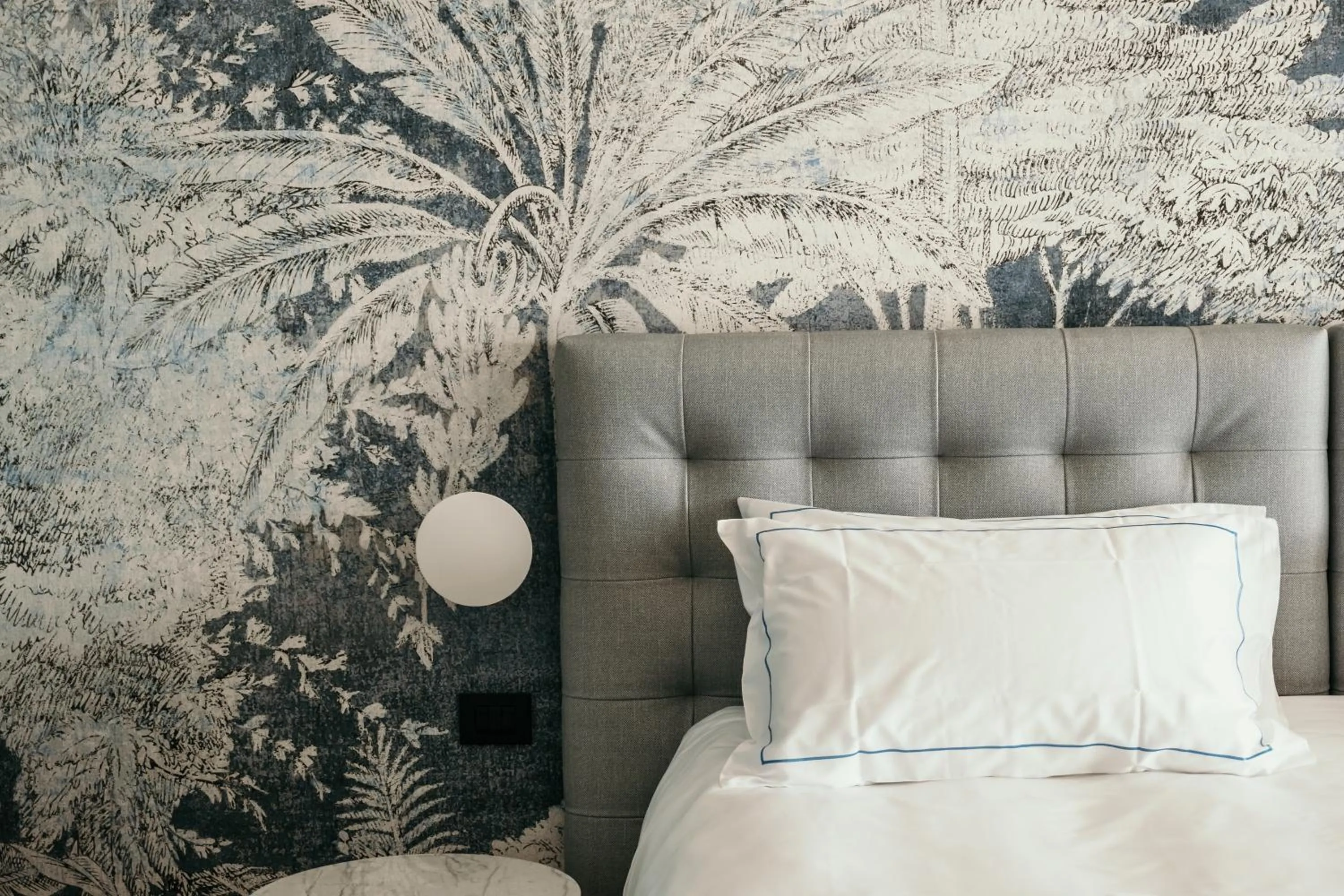 Bed in Hotel Salò du Parc