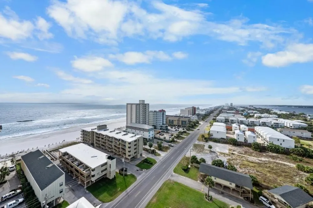 Crystal Tower 1309 by Youngs Suncoast