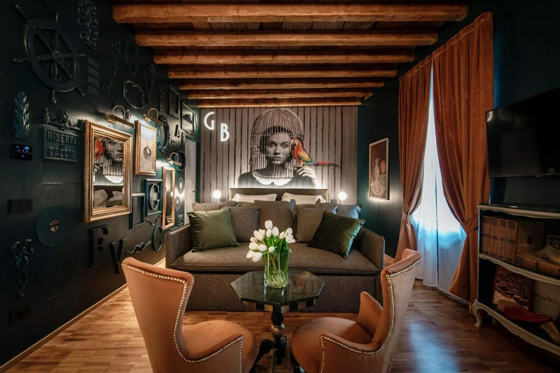 Living room in Aurum - Como Luxury Suites