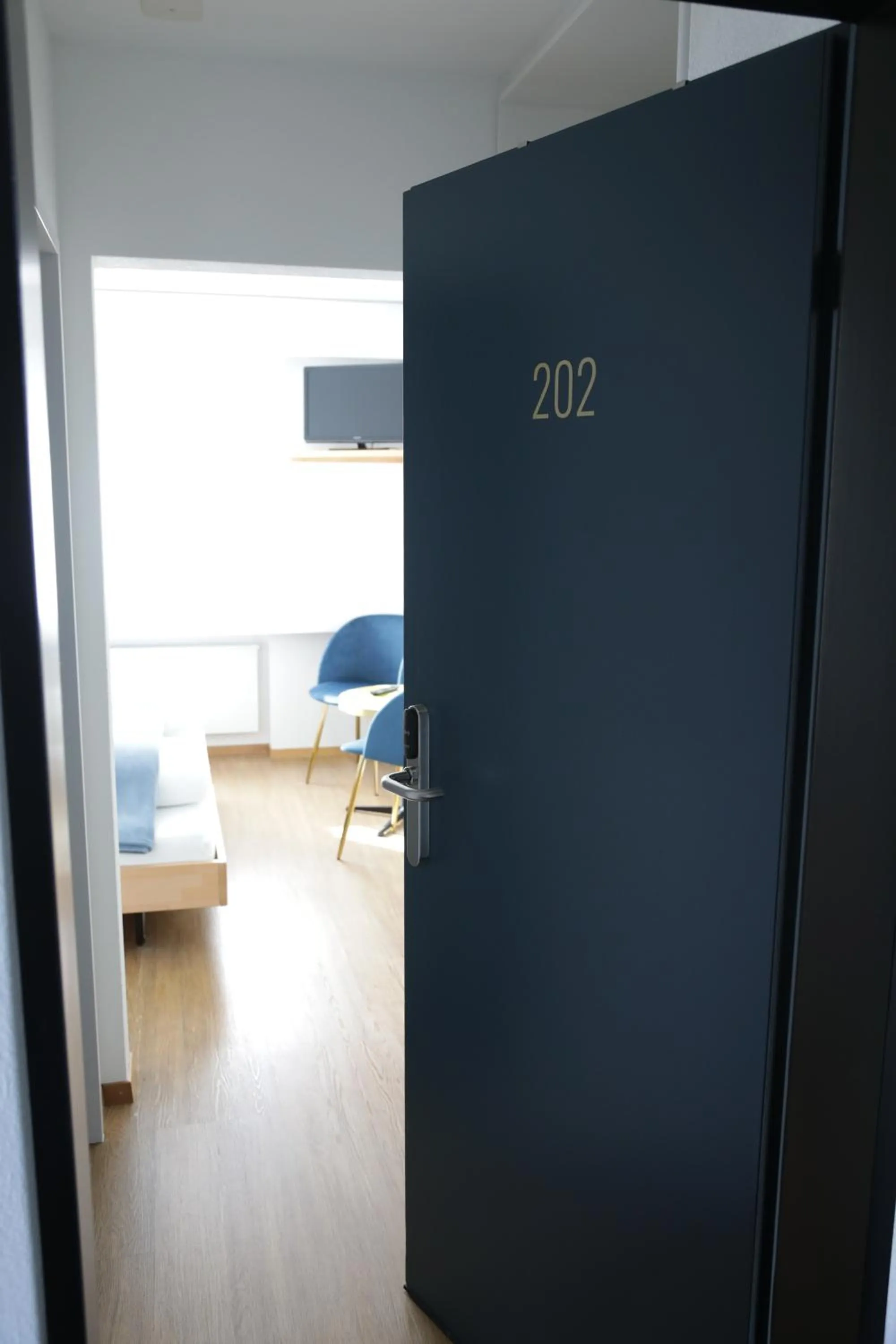 Property building, Bed in Hotel B&B Stossplatz anytime and easy self Check-in