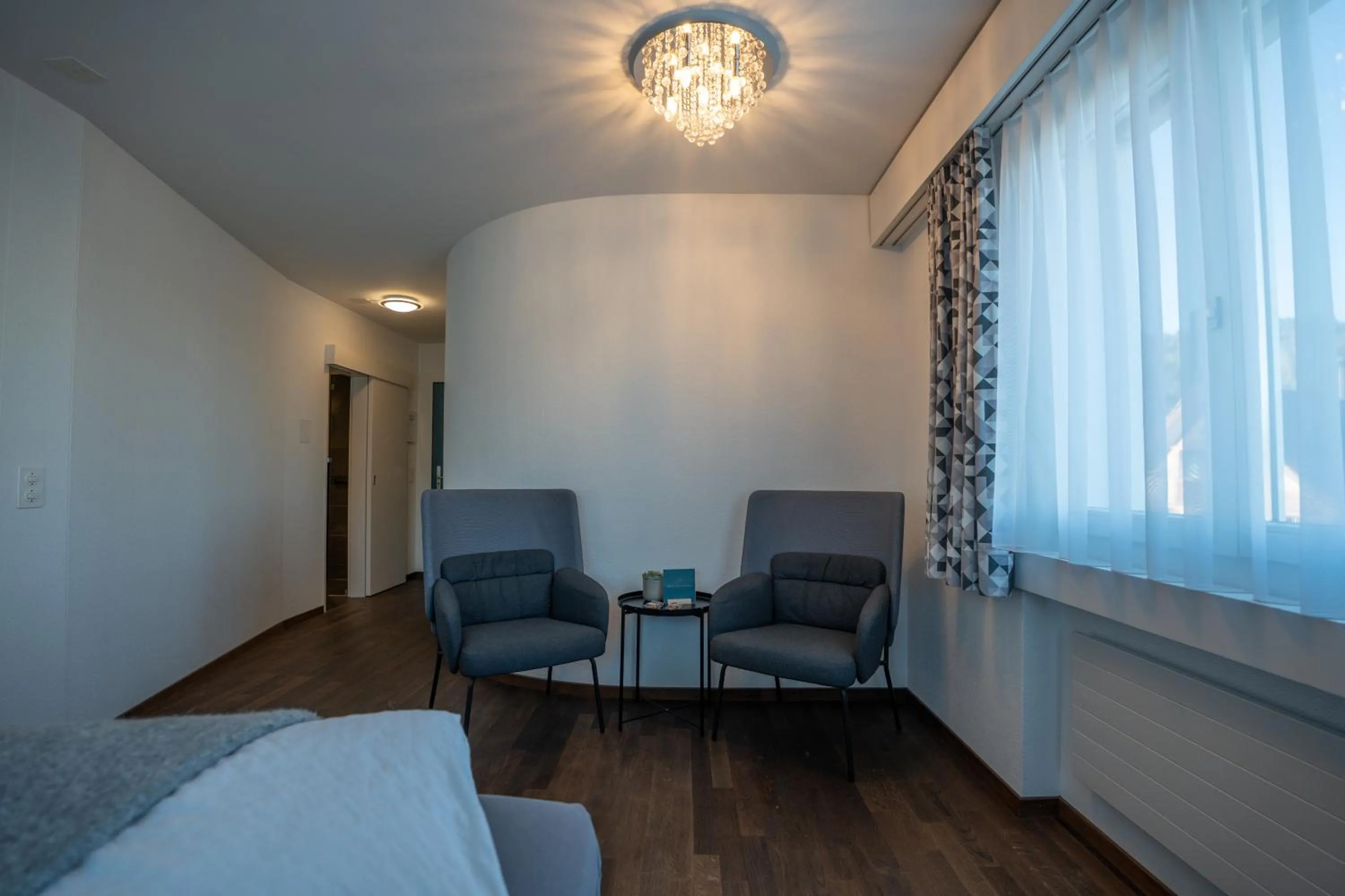 Property building in Hotel B&B Stossplatz anytime and easy self Check-in