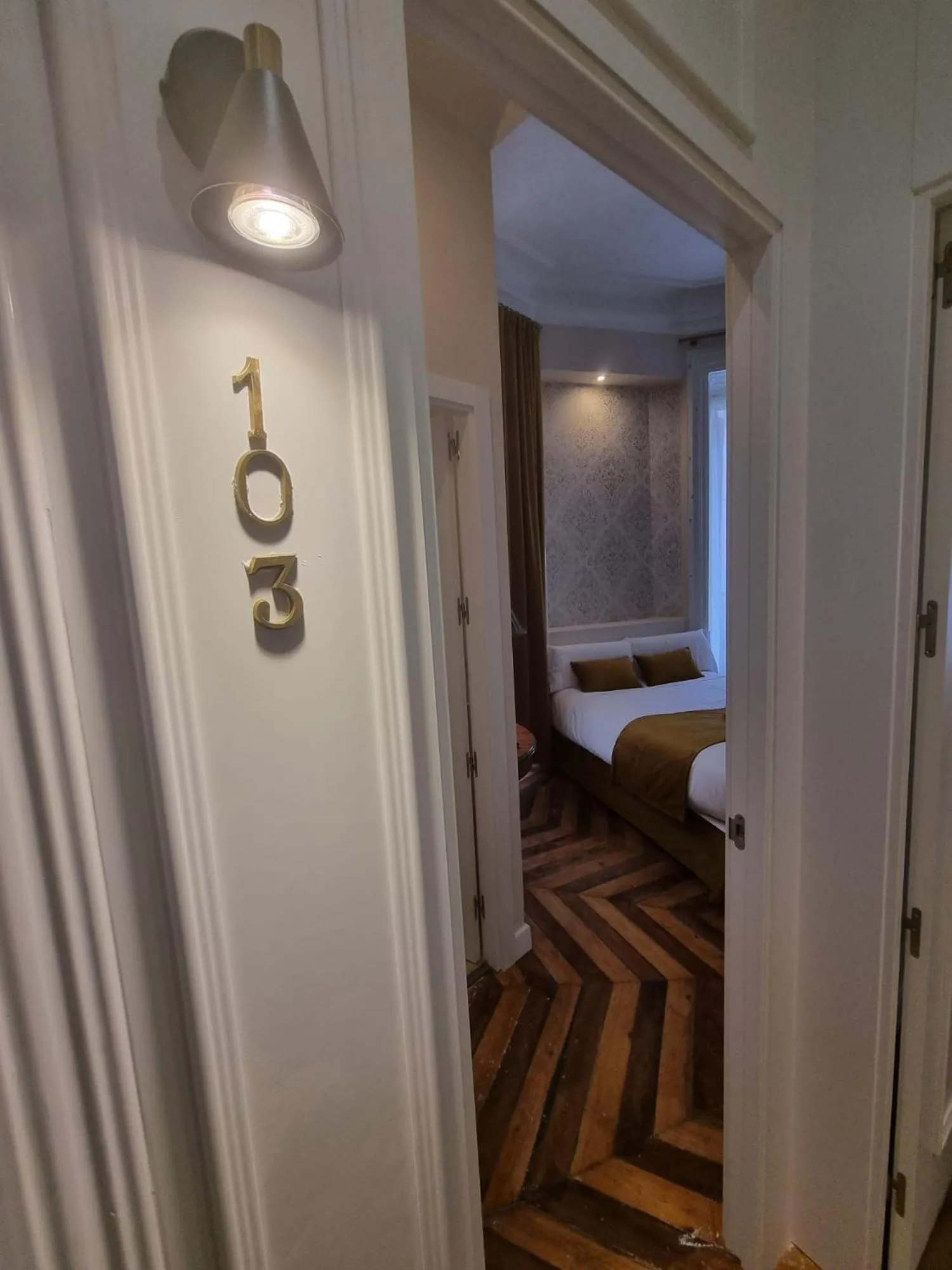 Le Petit Palü- Flora