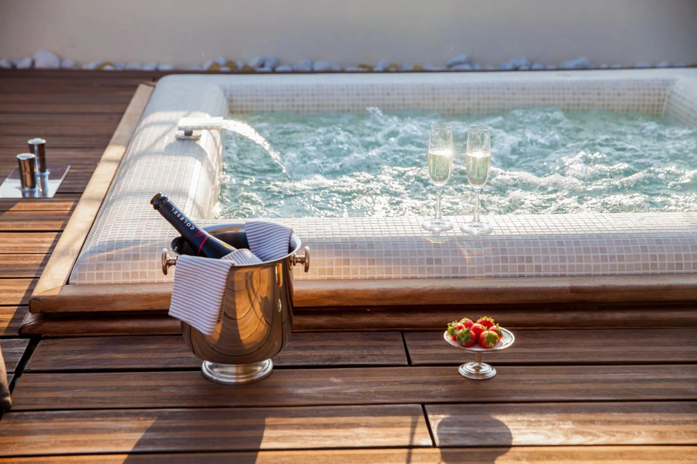 Hot Tub in Grand Hotel Diana Majestic