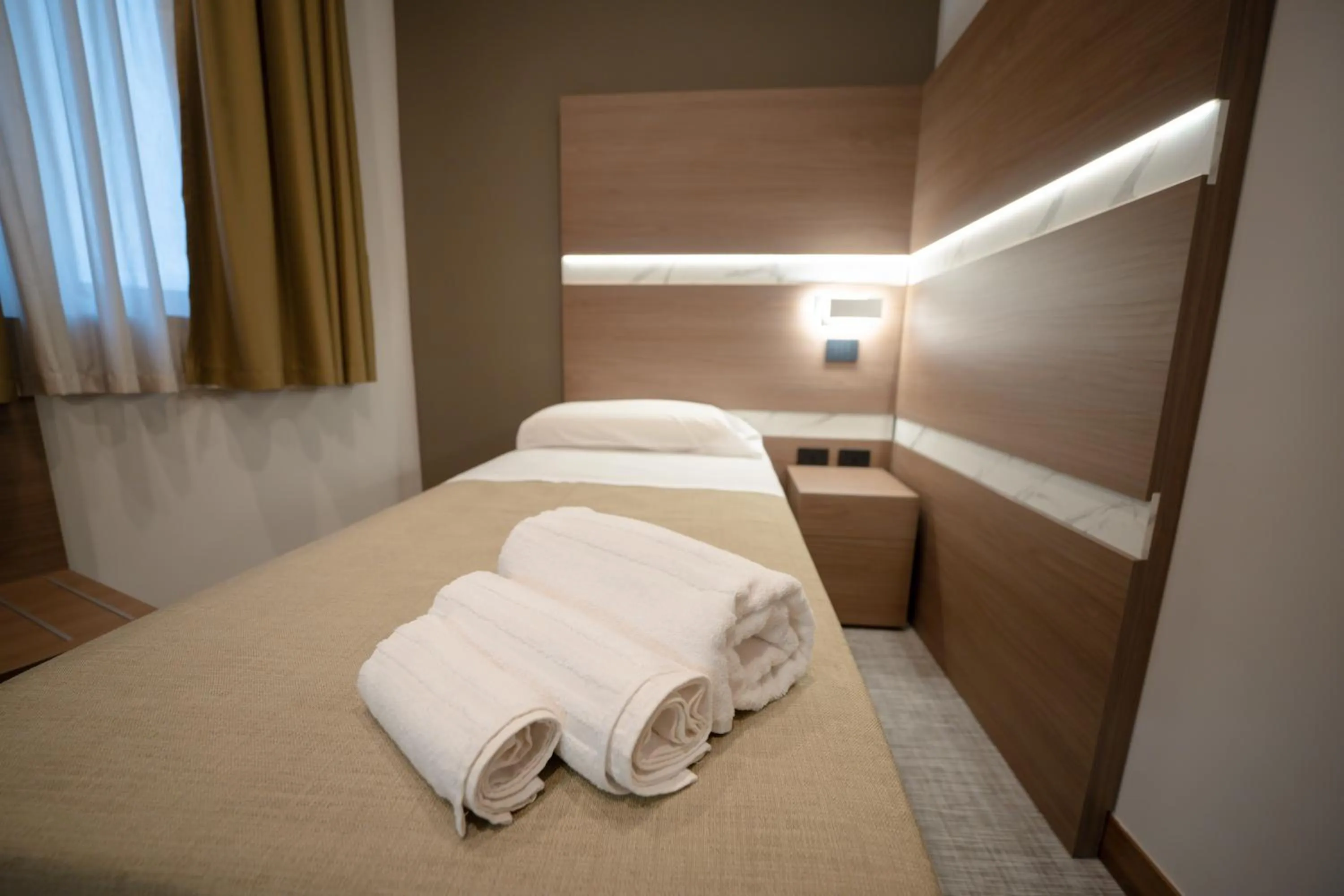 Photo of the whole room, Bed in Building Hotel