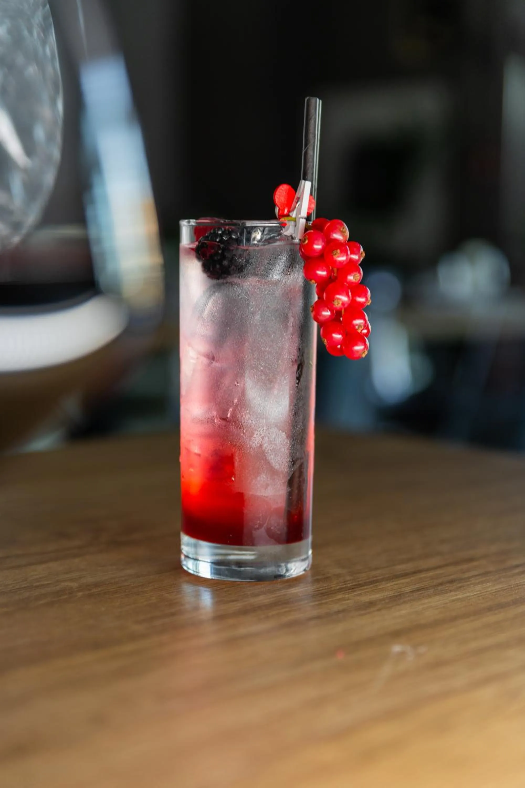 Restaurant/places to eat in Building Hotel