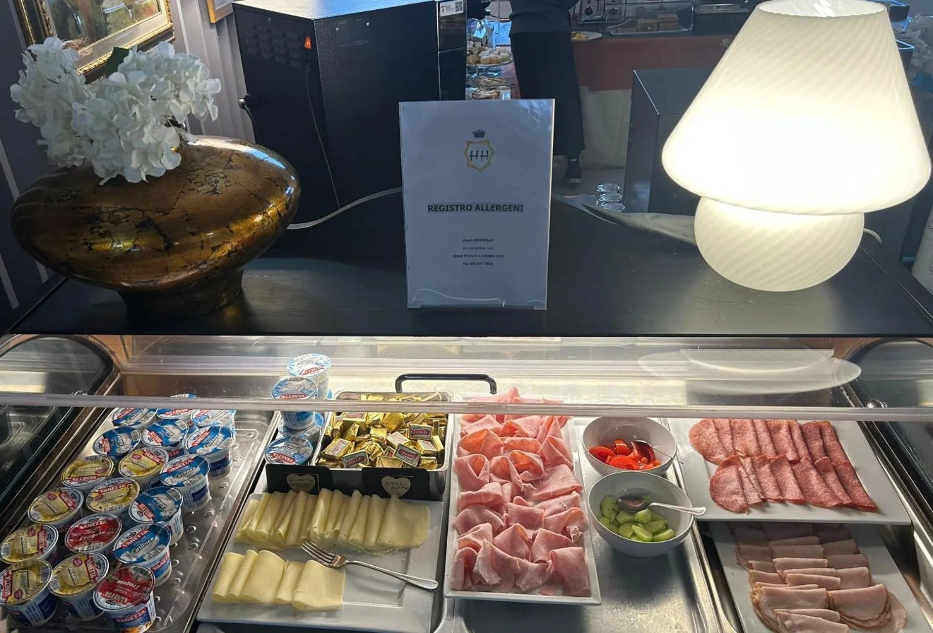 Buffet breakfast in Hotel Hermitage