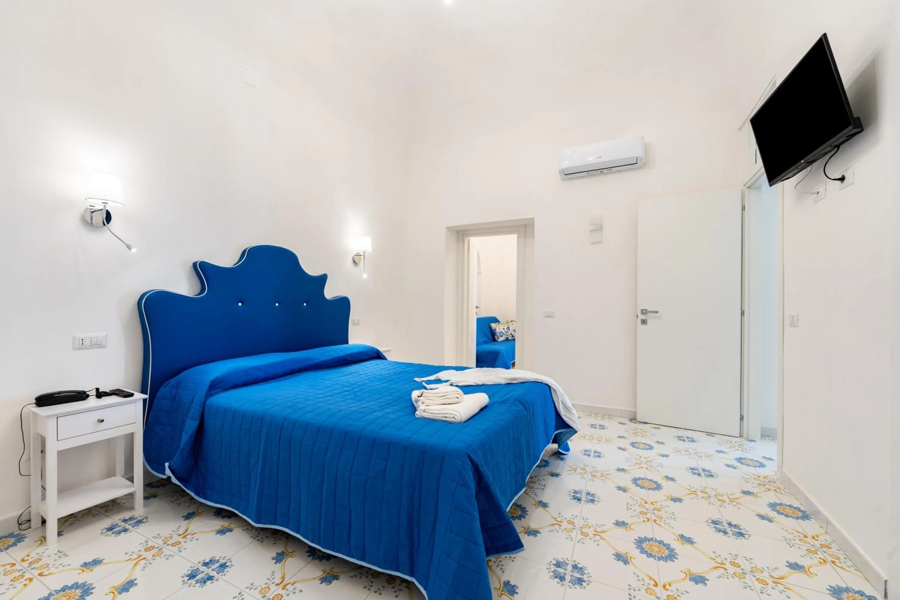 Bed in Hotel Fontana