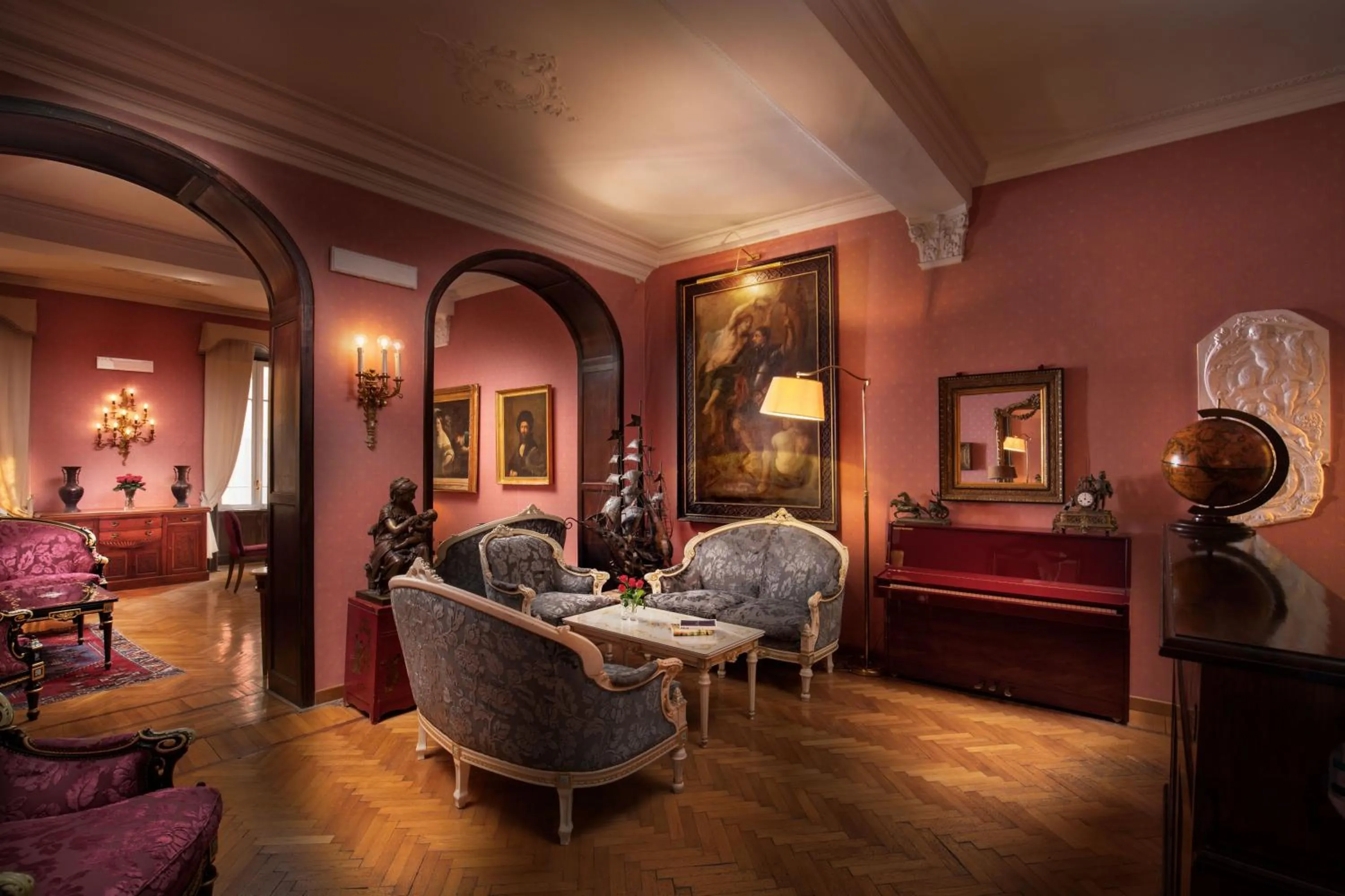 Property building in Residenza Frattina