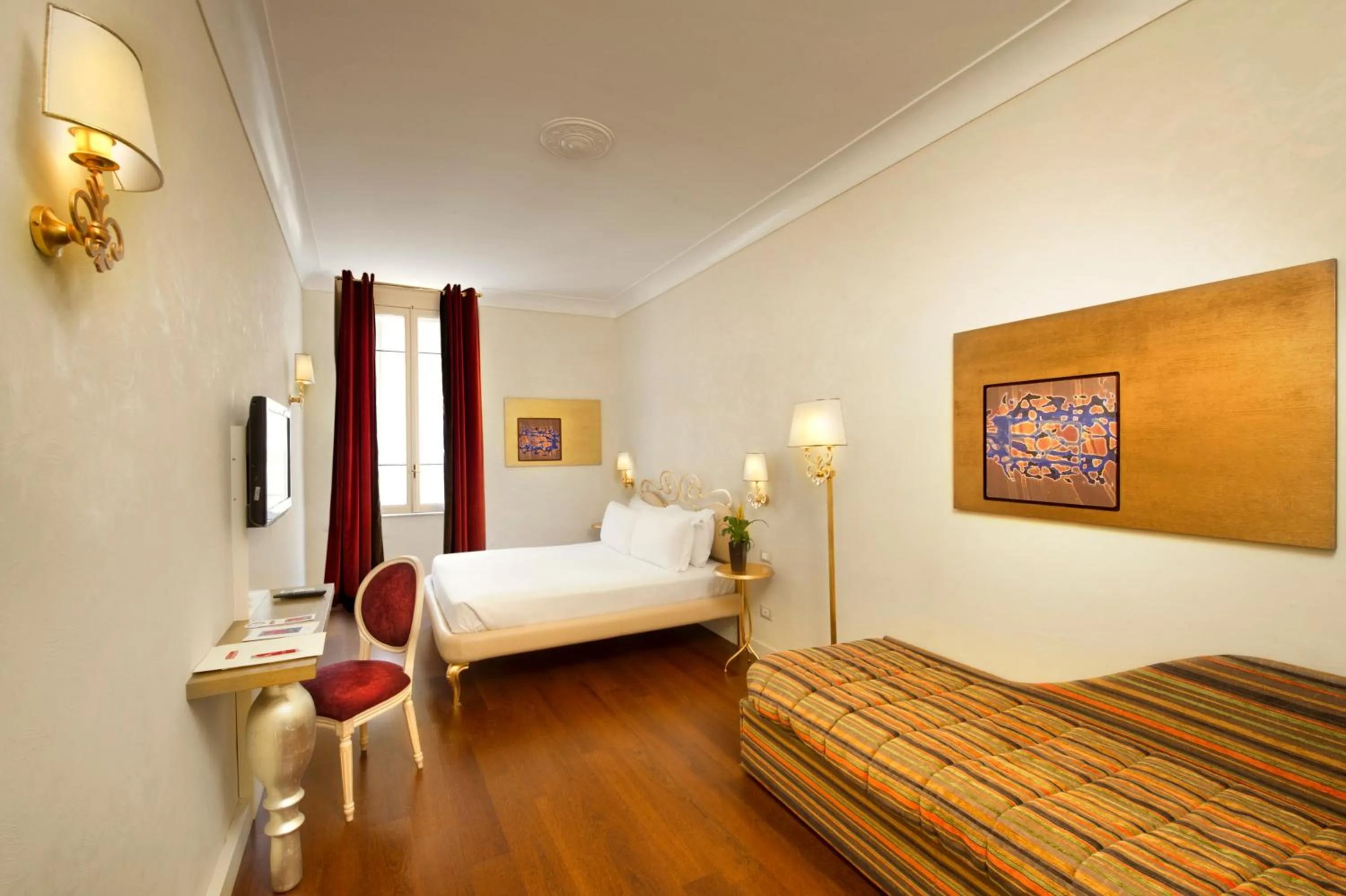 Photo of the whole room, Bed in Residenza Frattina